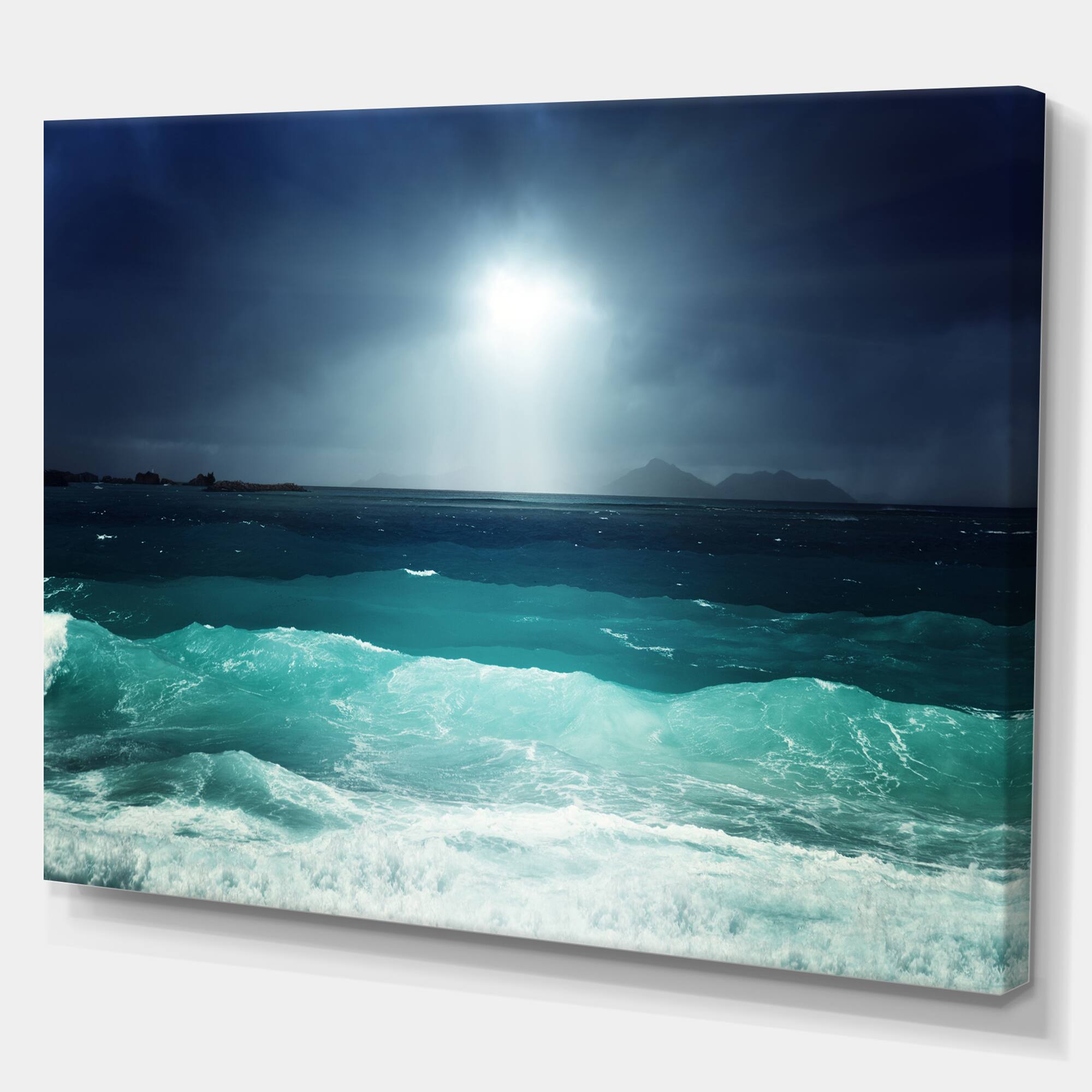 Designart - Green Ocean Waves under Dark Sky - Sea & Shore Photographic on wrapped Canvas