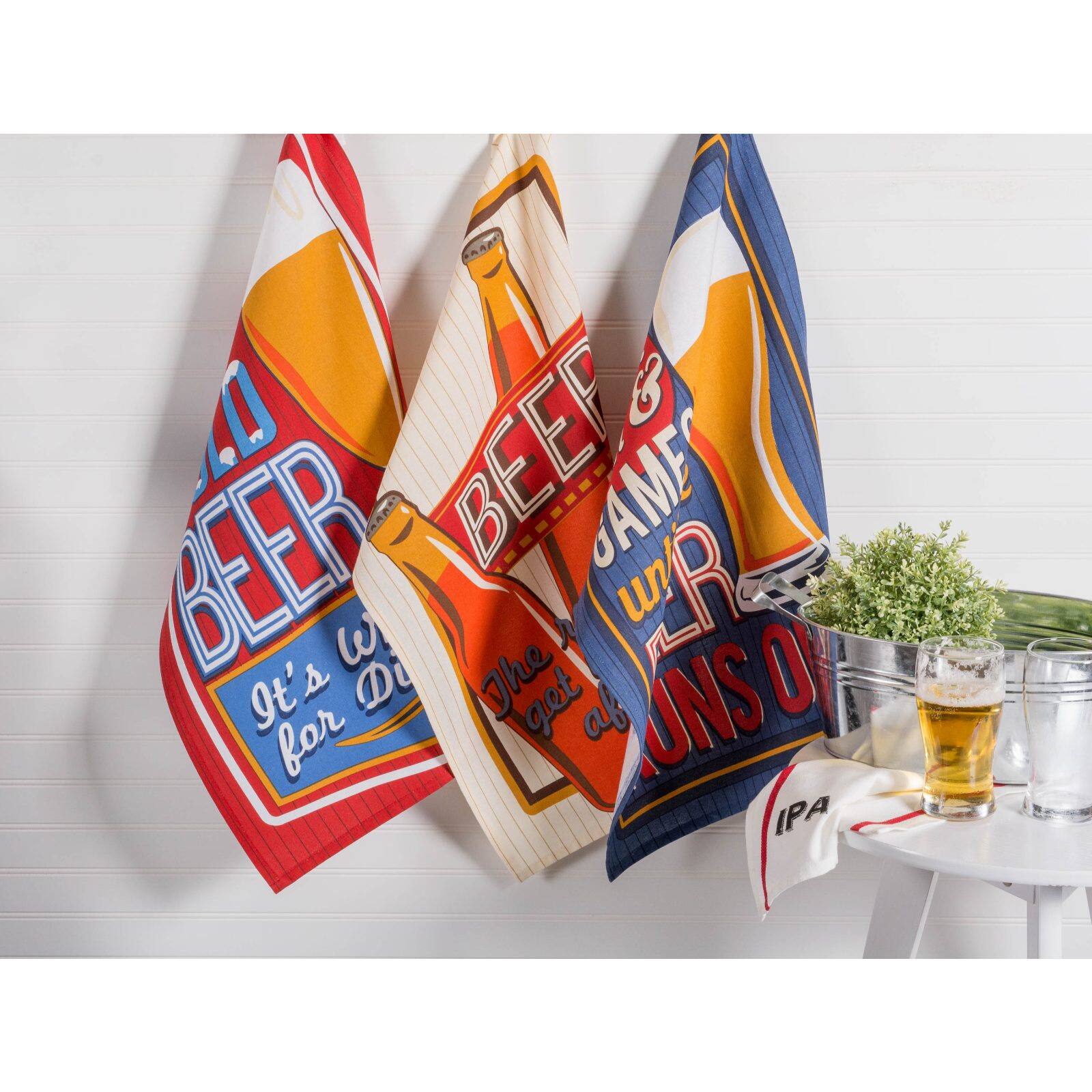 DII® Retro Beer Print Dishtowel Set