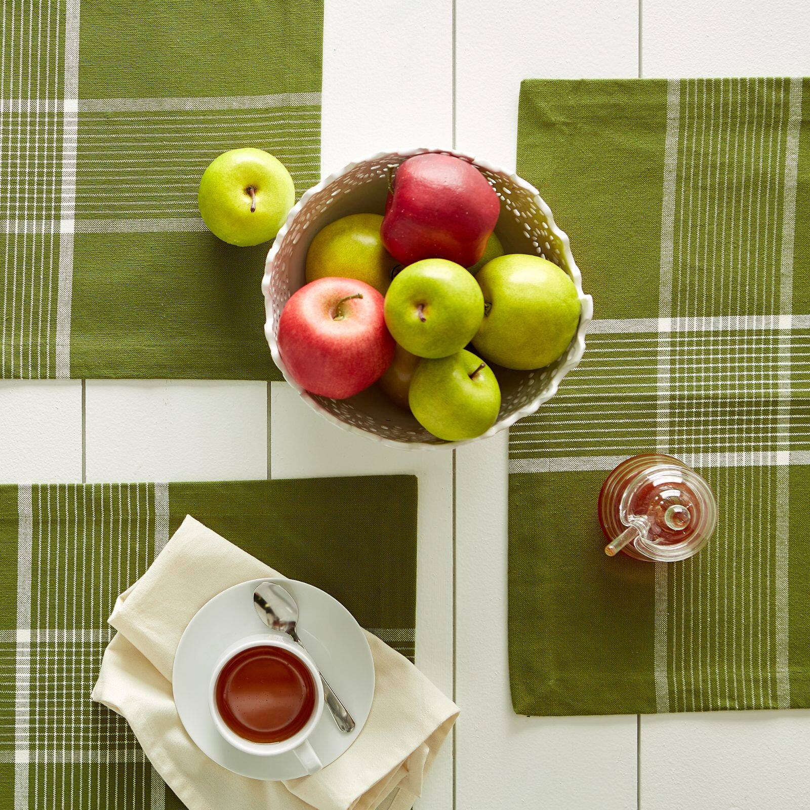 DII® Fiesta Green Check Placemat, 6ct.