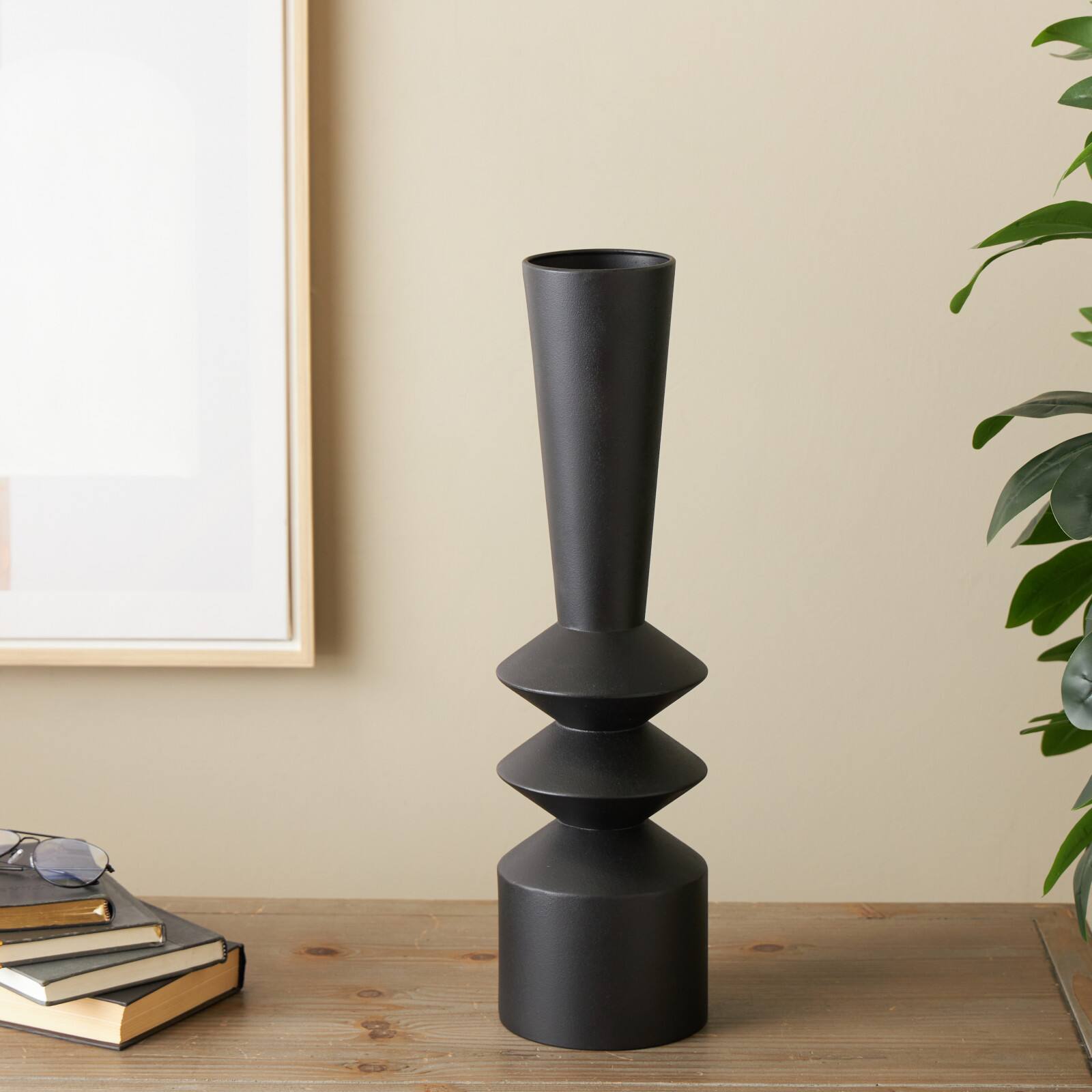 22&#x22; Black Metal Art Deco Style Fluted Vase