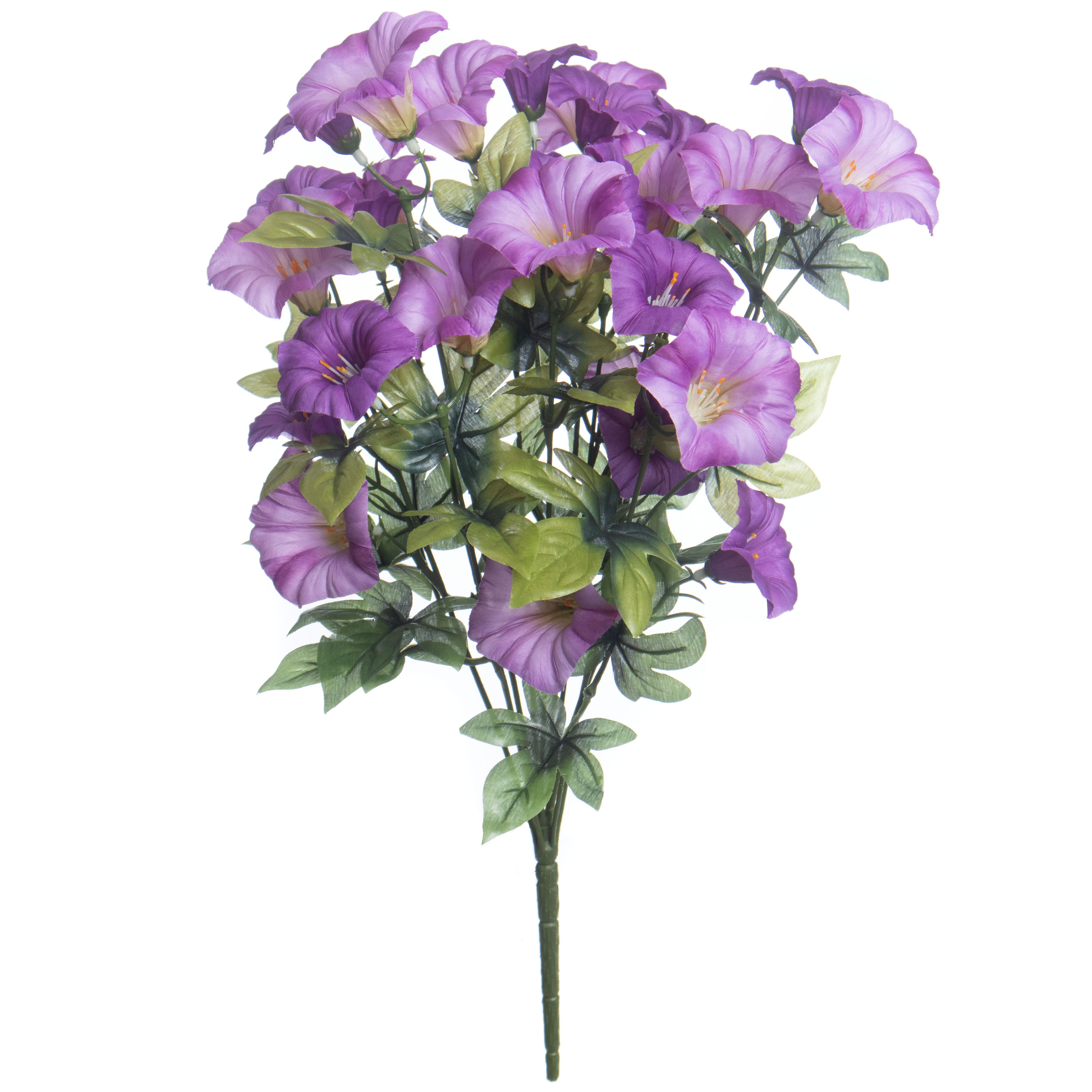 19&#x22; Petunia Bush by Ashland&#xAE;