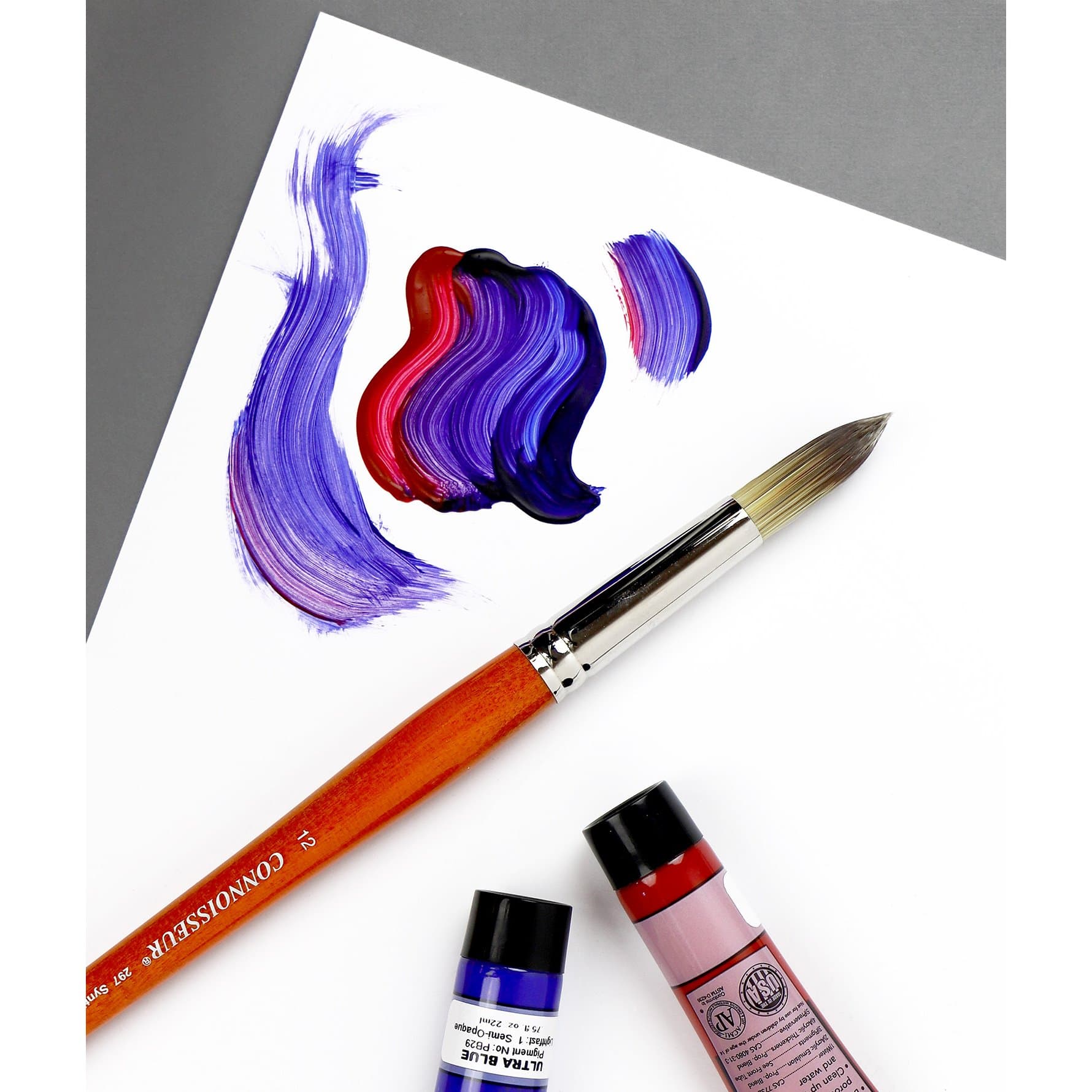 Connoisseur® Synthetic Mongoose Long Handle Round Brush