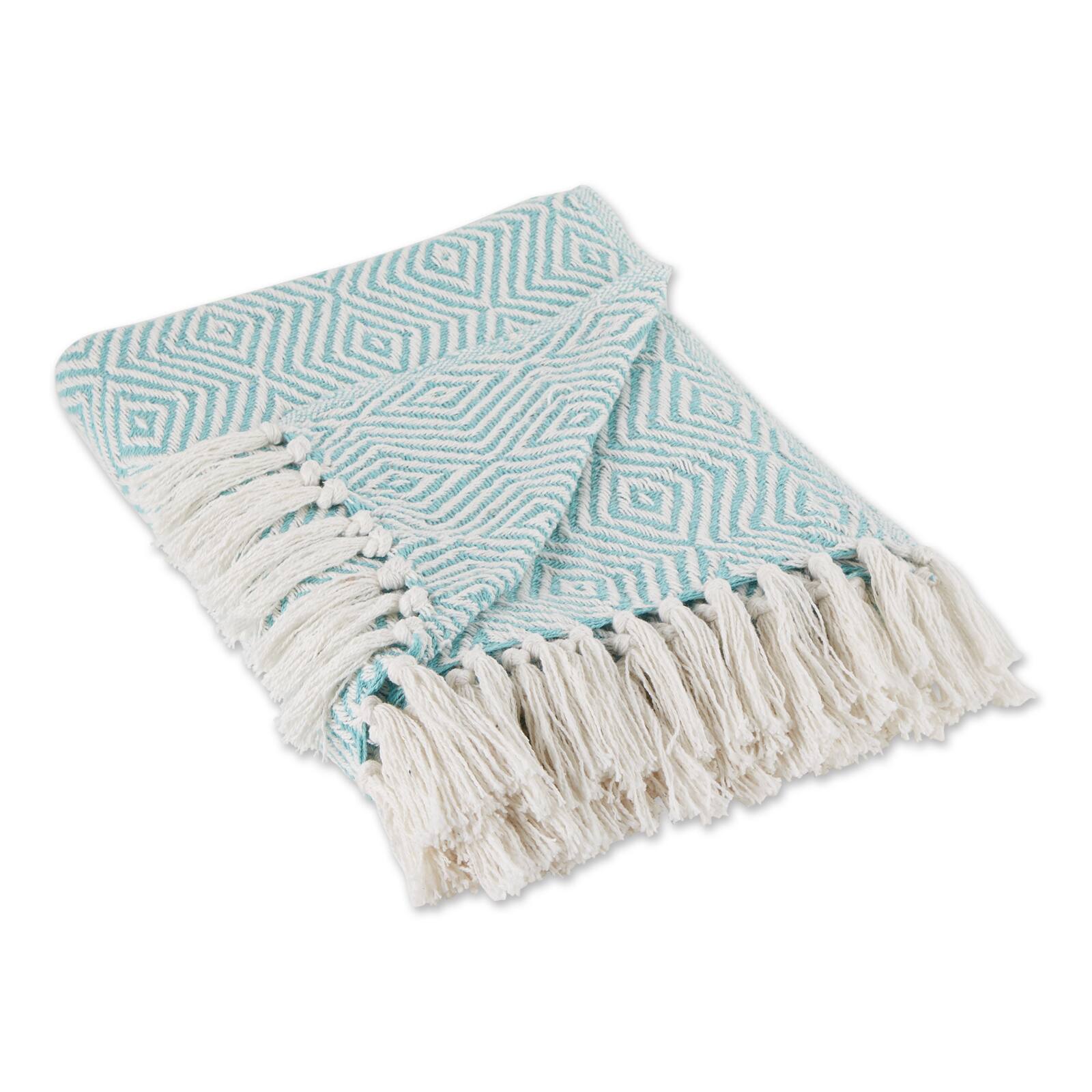 DII® X-Diamond Geometric Throw