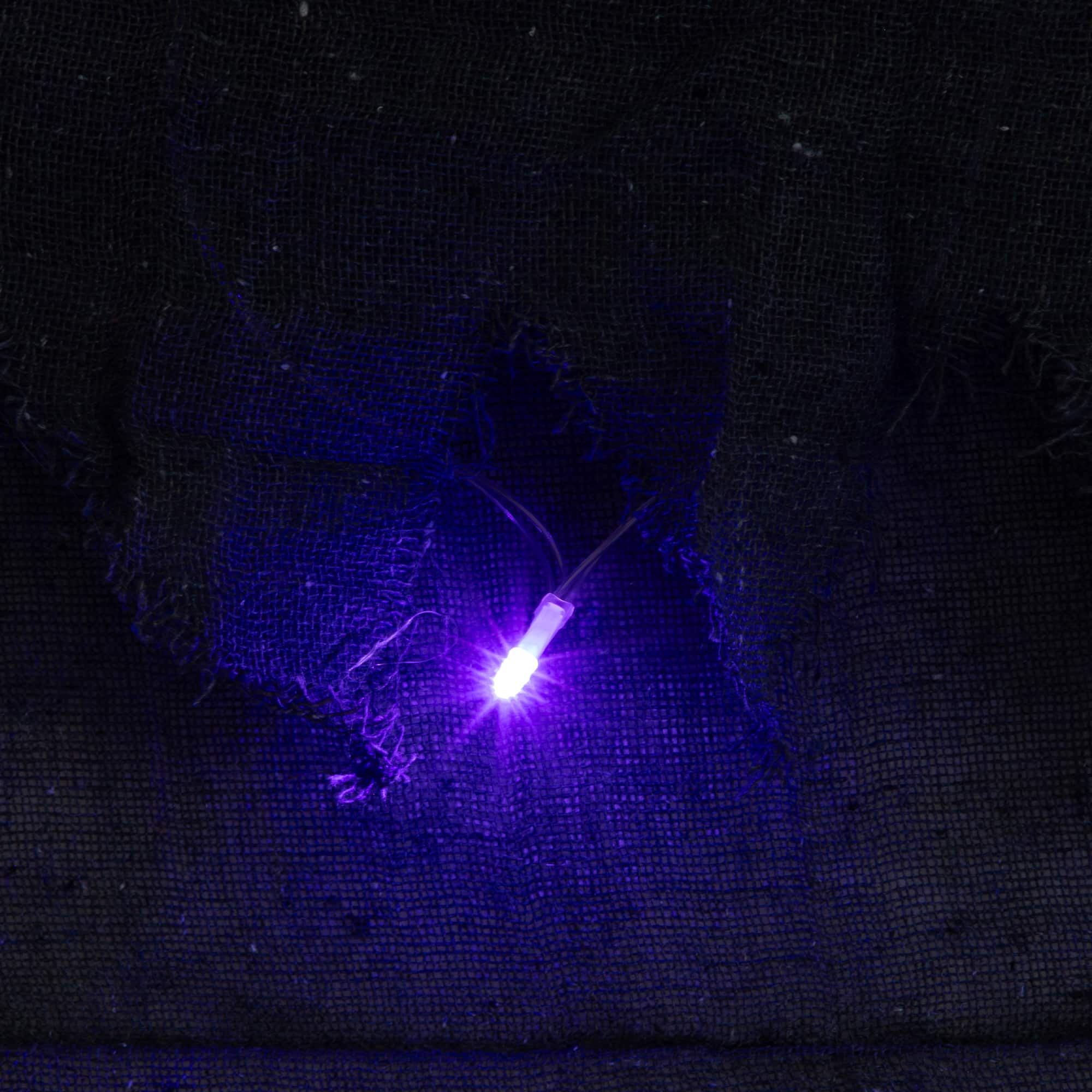 Lighted Raggedy Halloween Valance- 5.75&#x27; - Purple LED Lights