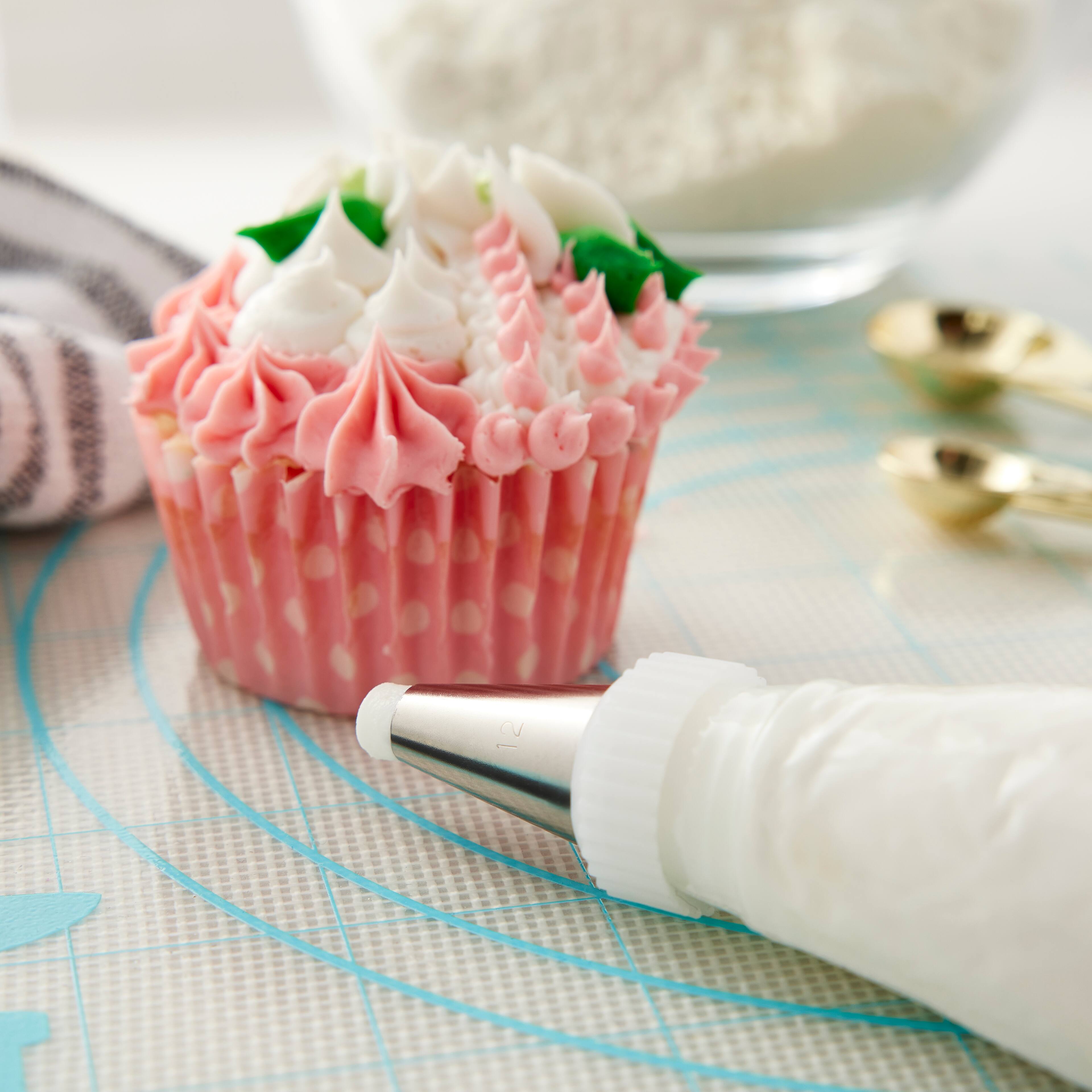 24 Pack: No. 12 Round Decorating Tip by Celebrate It&#x2122;