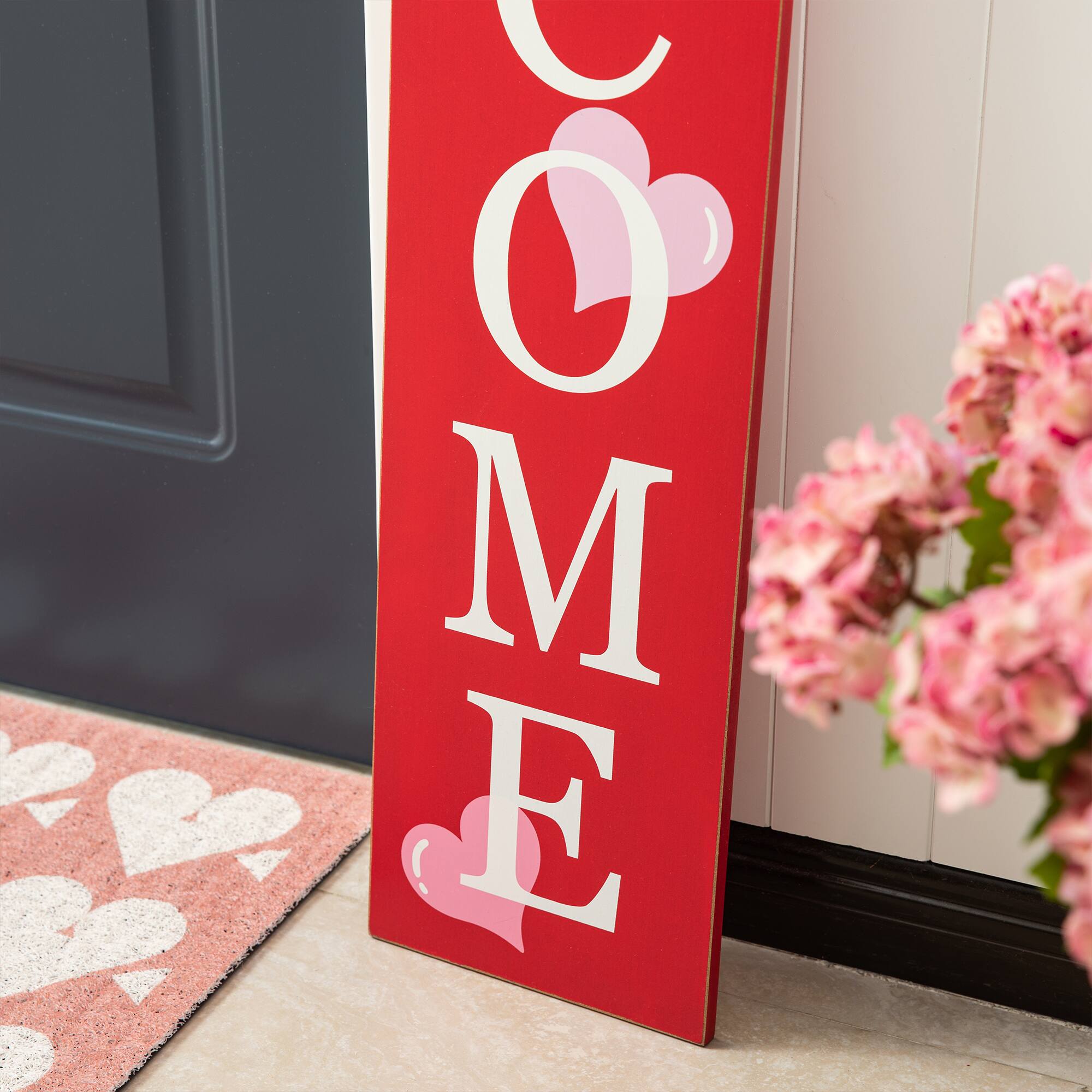 Glitzhome&#xAE; 3.5ft. Valentine&#x27;s Wooden Welcome Porch Sign