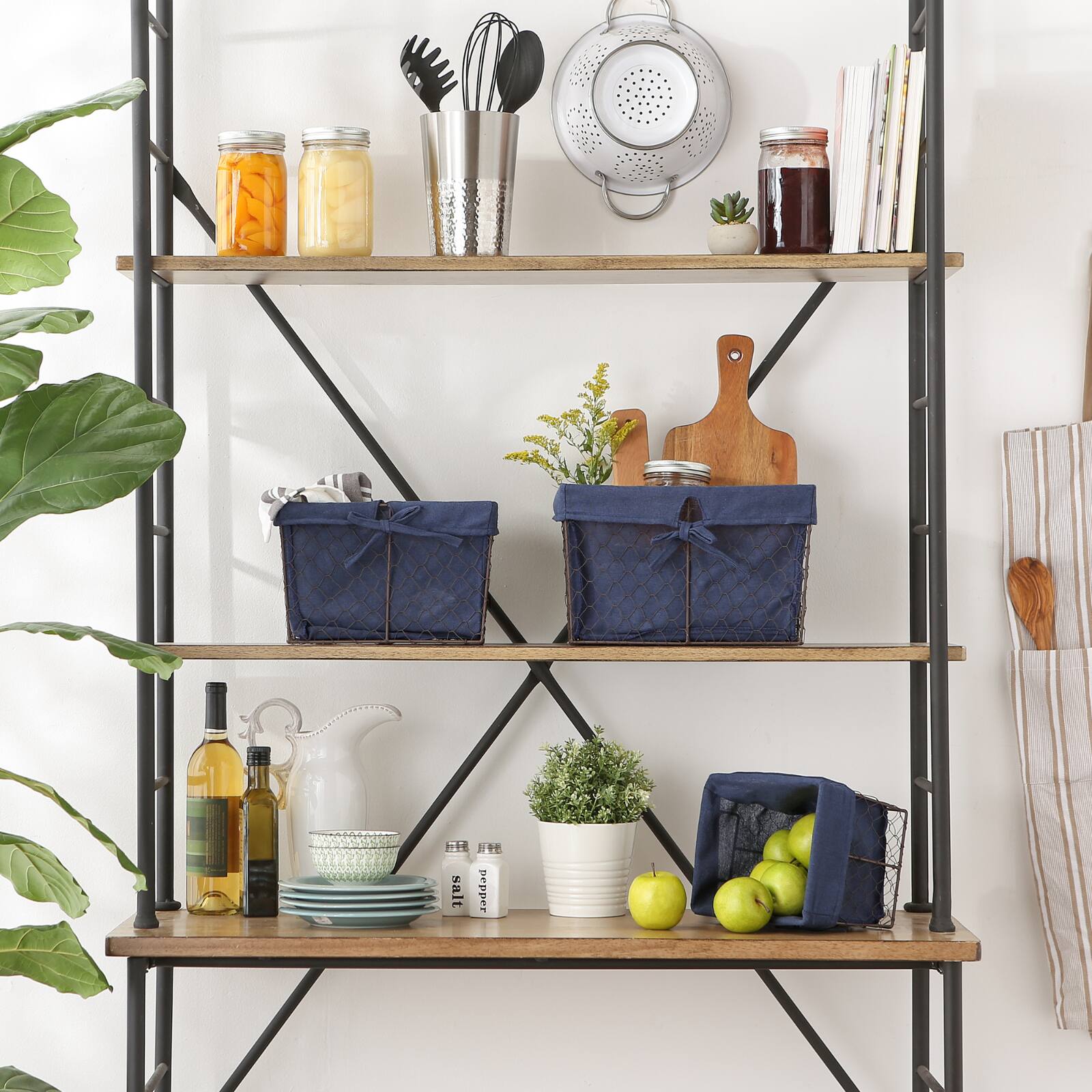 DII® Rustic Bronze Chicken Wire Baskets with French Blue Liners Set