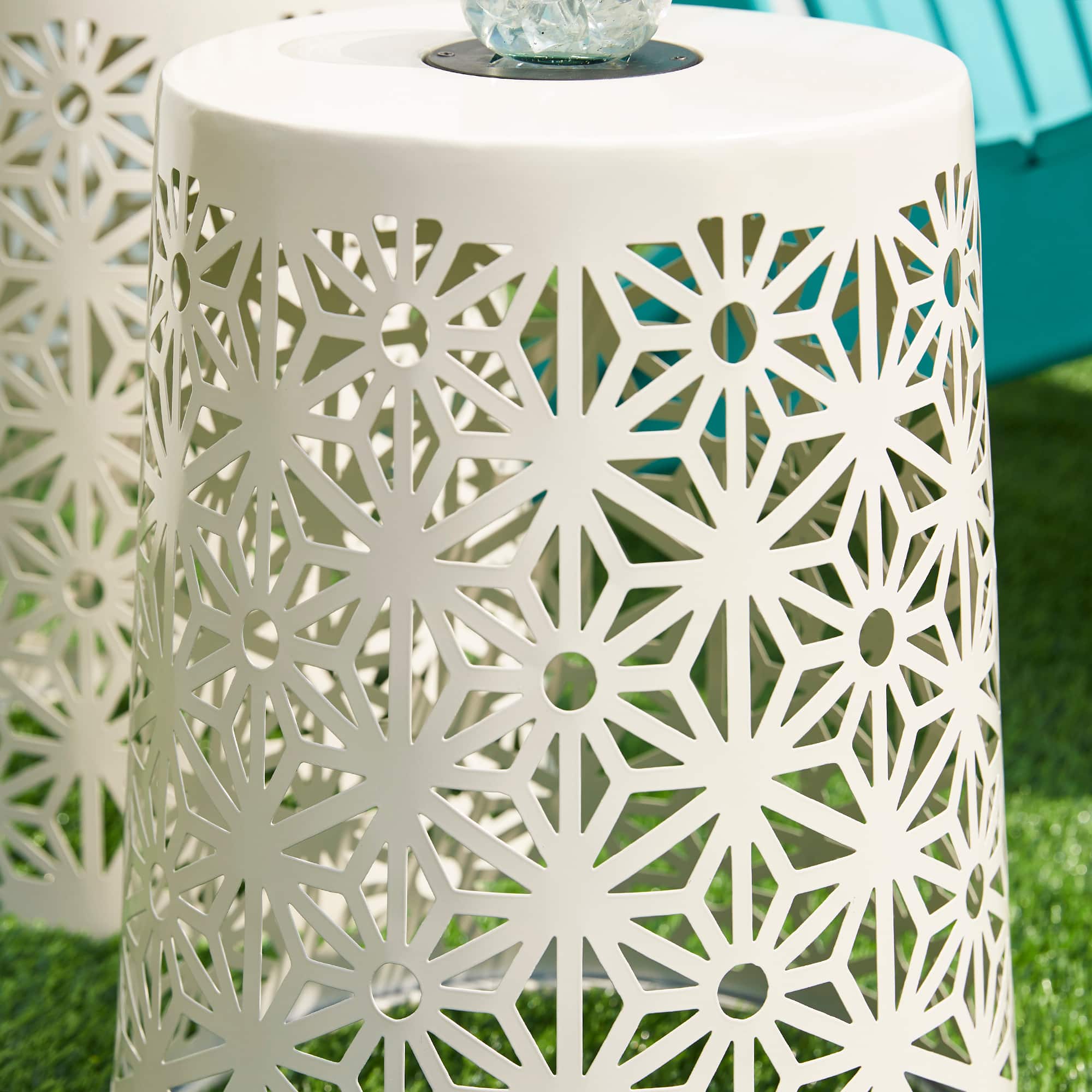 Glitzhome® 17.5" Iron Geometric Pattern Solar Garden Stool Set