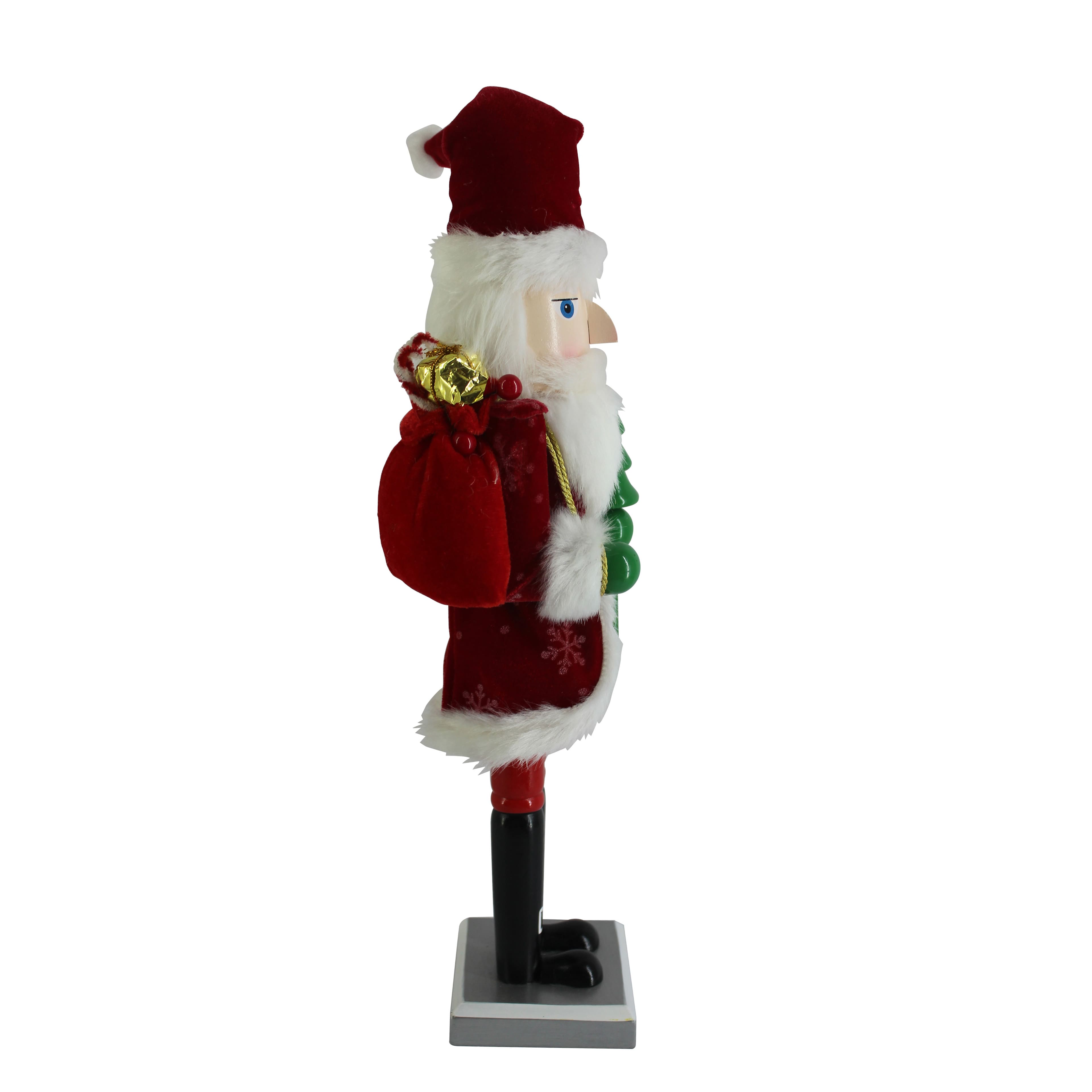 16&#x22; Holiday Nutcracker by Ashland&#xAE;
