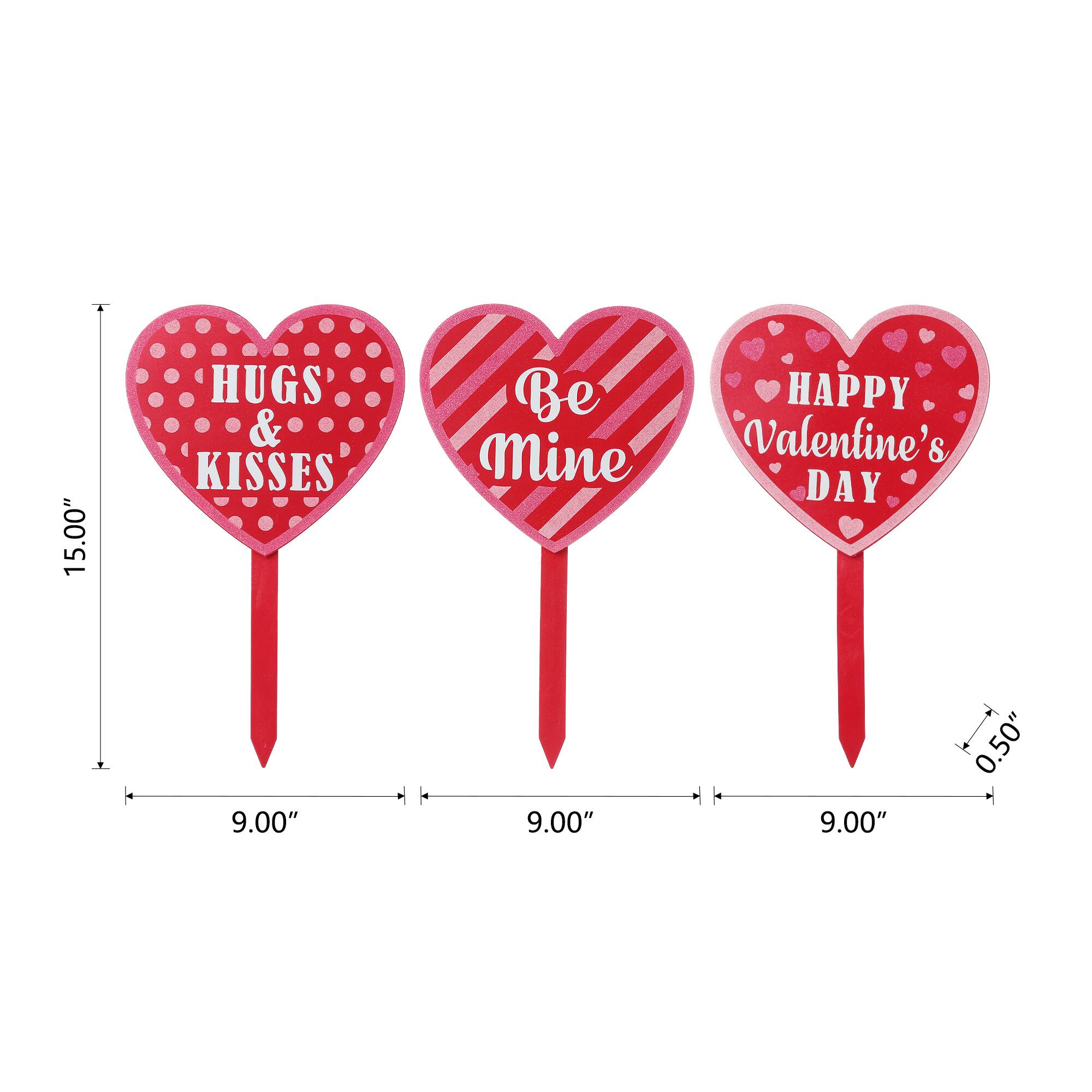 Glitzhome® 15" Wooden Heart-Shaped Valentine's Yard Stakes Set