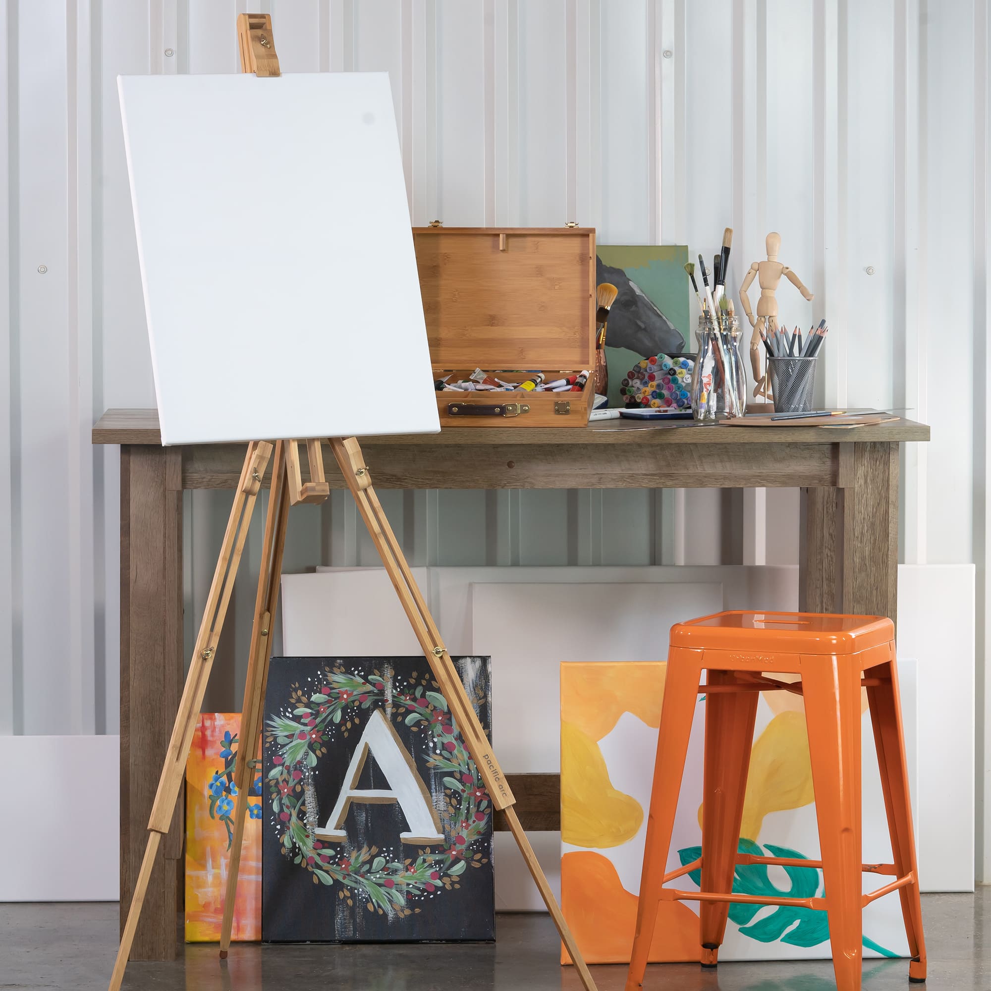 Pacific Arc Light Weight Travel Easel