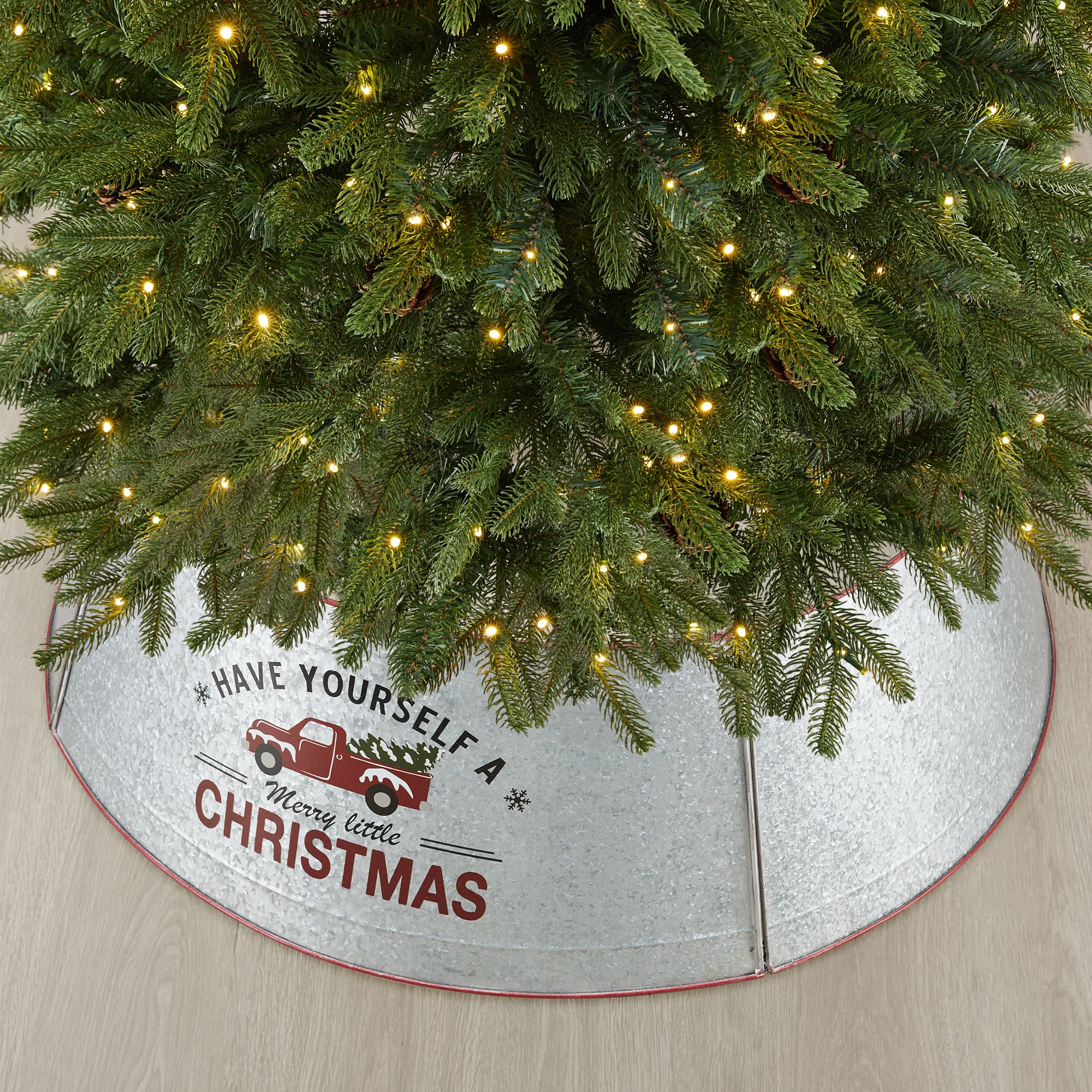 Glitzhome&#xAE; 40.5&#x22; Christmas Galvanized Metal Truck Tree Collar