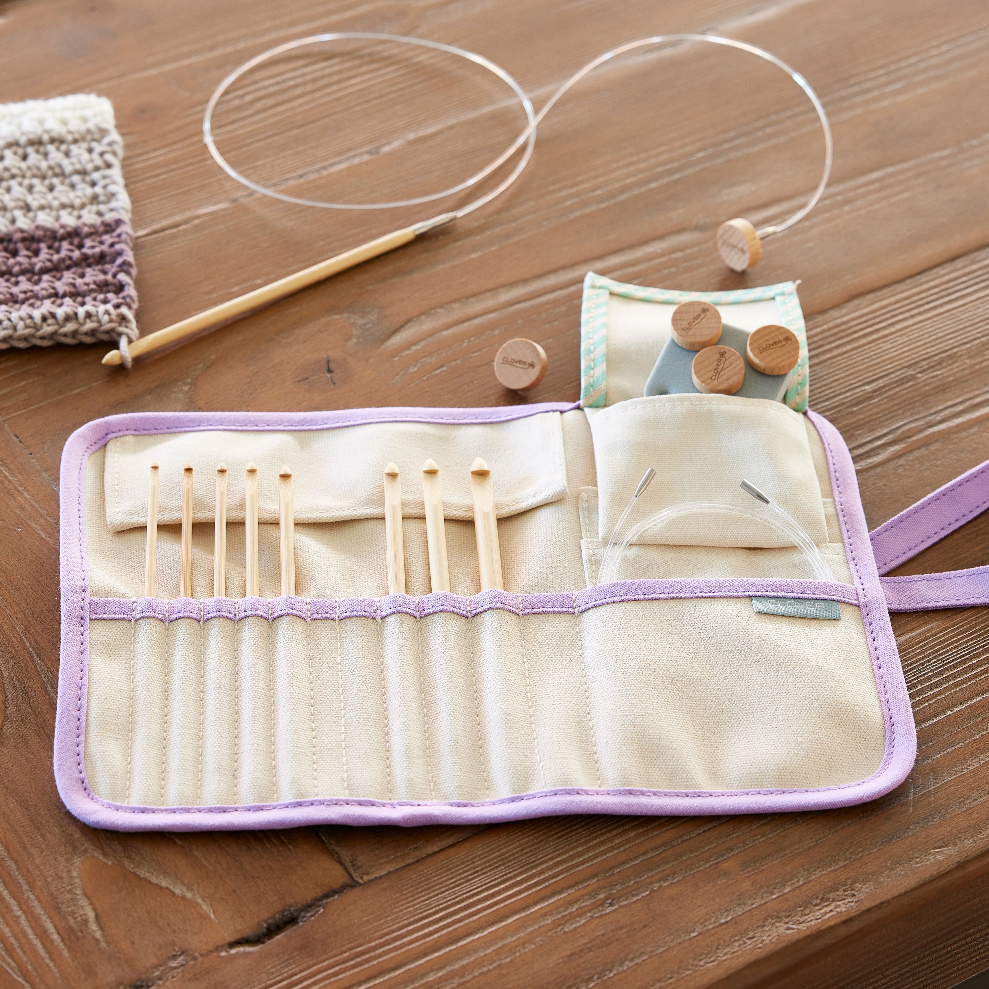 Clover Takumi® Interchangeable Tunisian Crochet Hook Combo Set