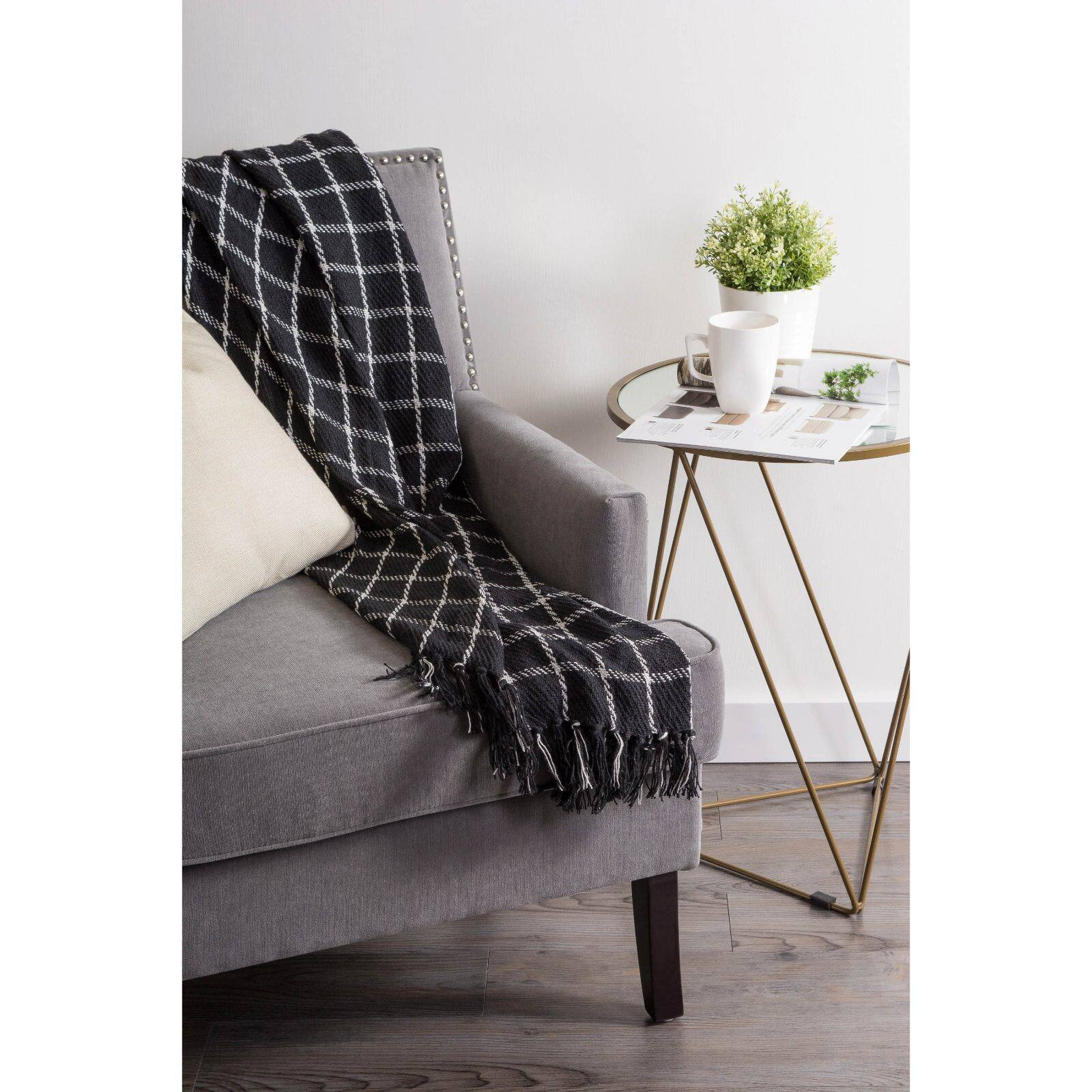 DII&#xAE; Black Checked Plaid Throw
