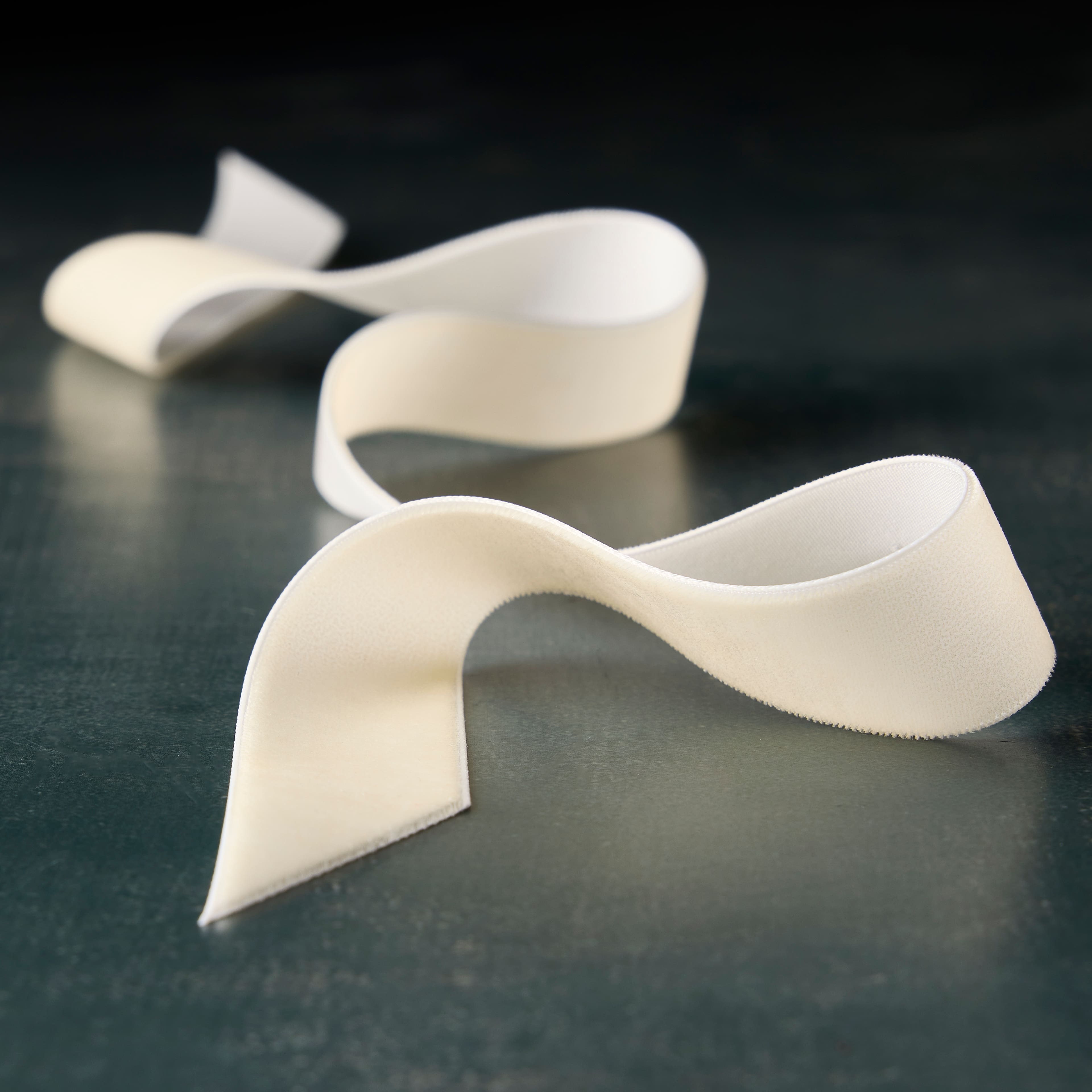 1&#x22; x 3yd. Velvet Ribbon by Celebrate It&#x2122; Classic