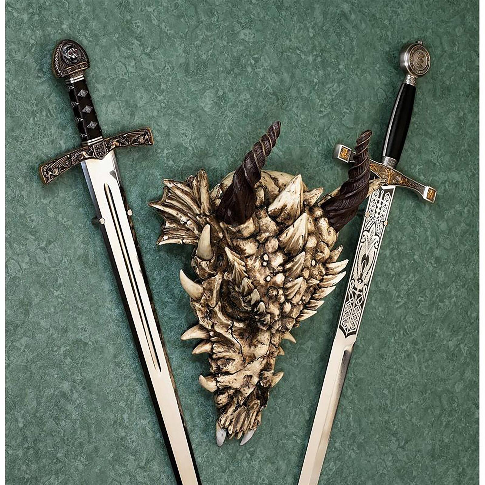 Design Toscano Small Stoker&#x27;s Moors Dragon Skull Sculpture