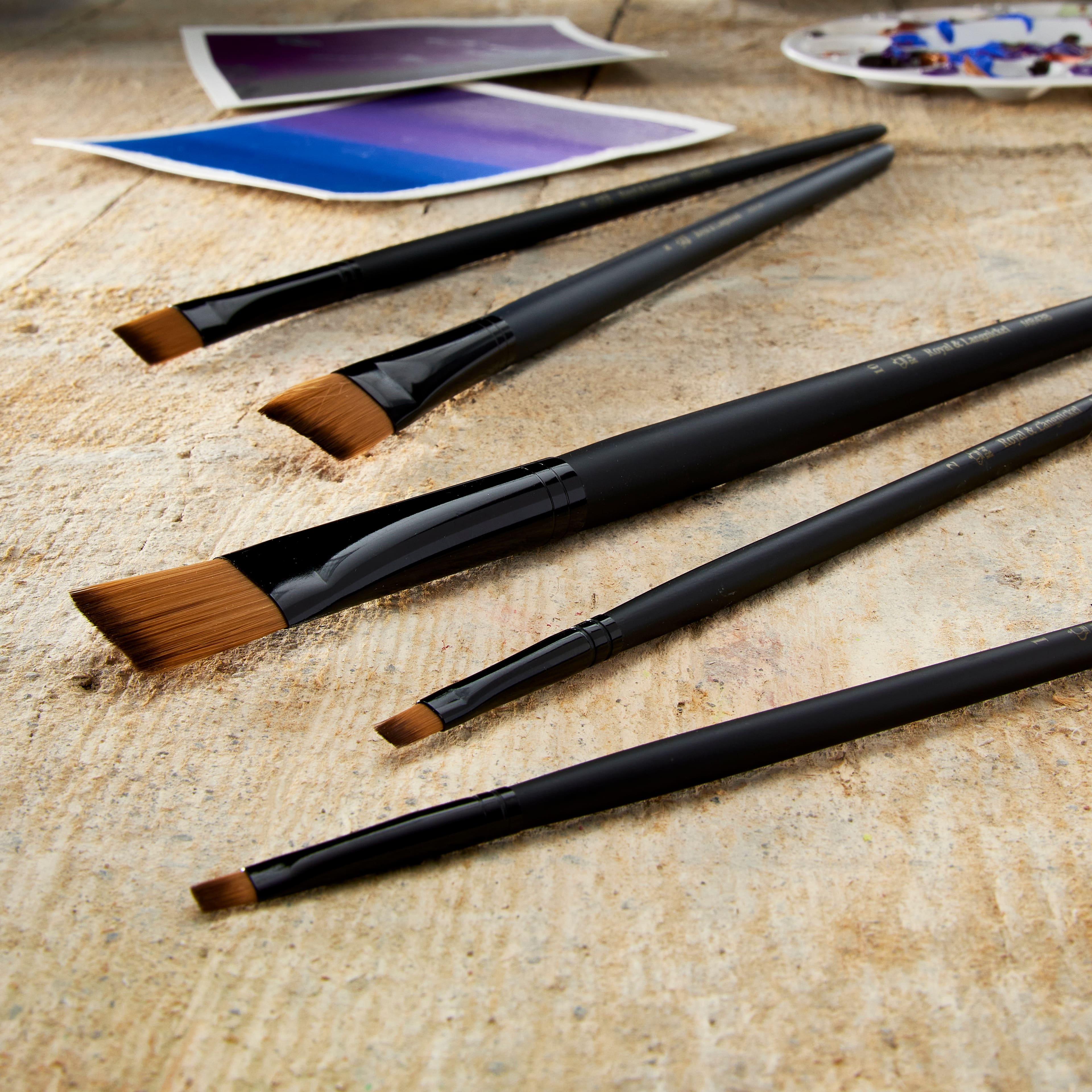 Royal &#x26; Langnickel&#xAE; Essentials&#x2122; Acrylic Gold Taklon 5 Piece Bright Brush Set