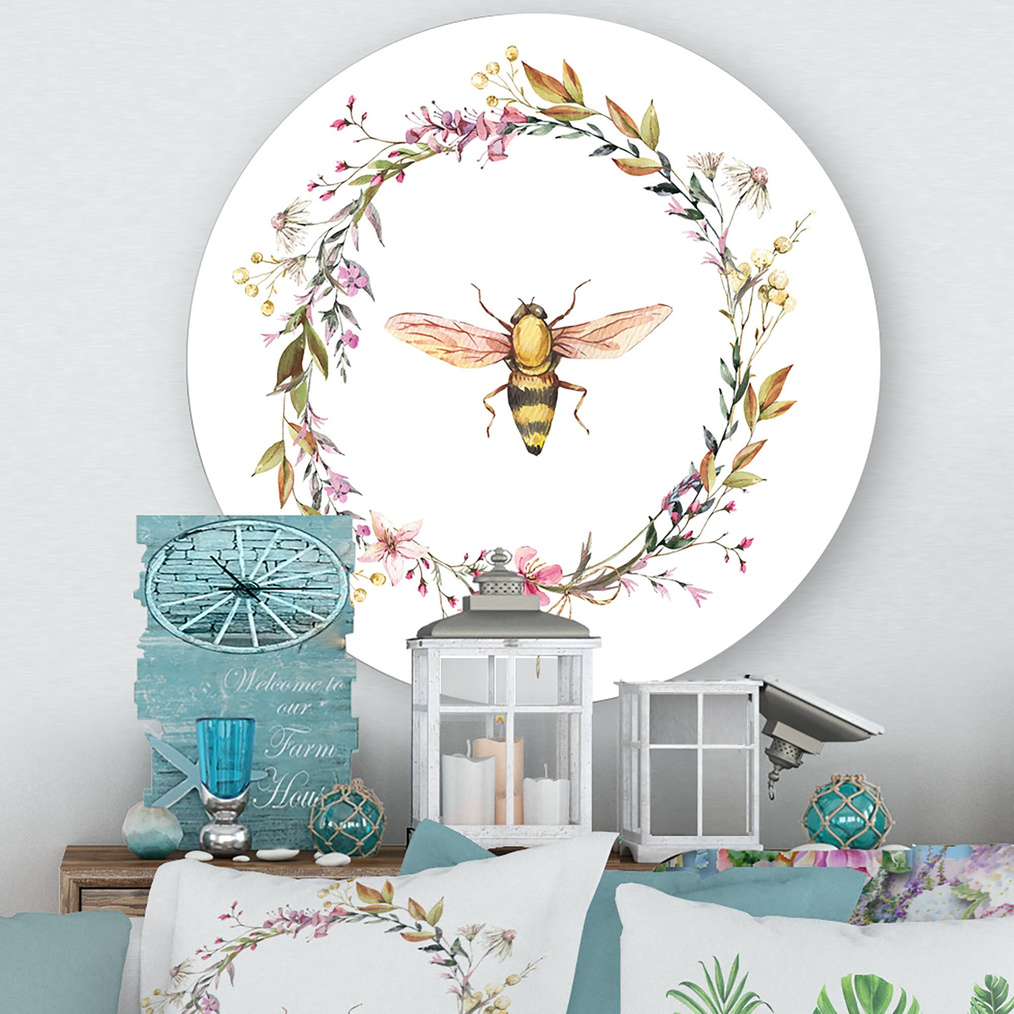 Designart - Bee In Wildflowers Wreath - Farmhouse Metal Circle Wall Art