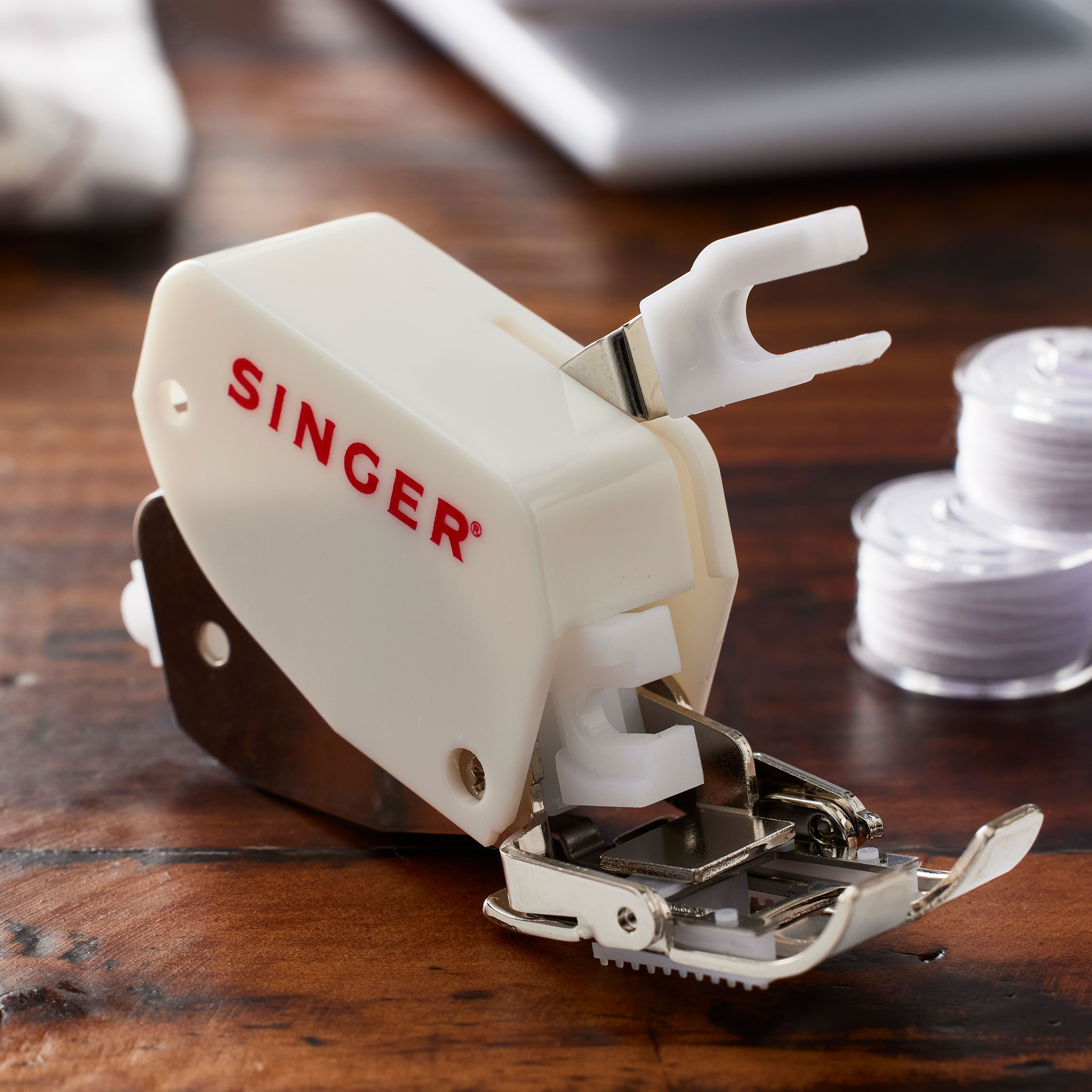 SINGER&#xAE; Even Feed Foot