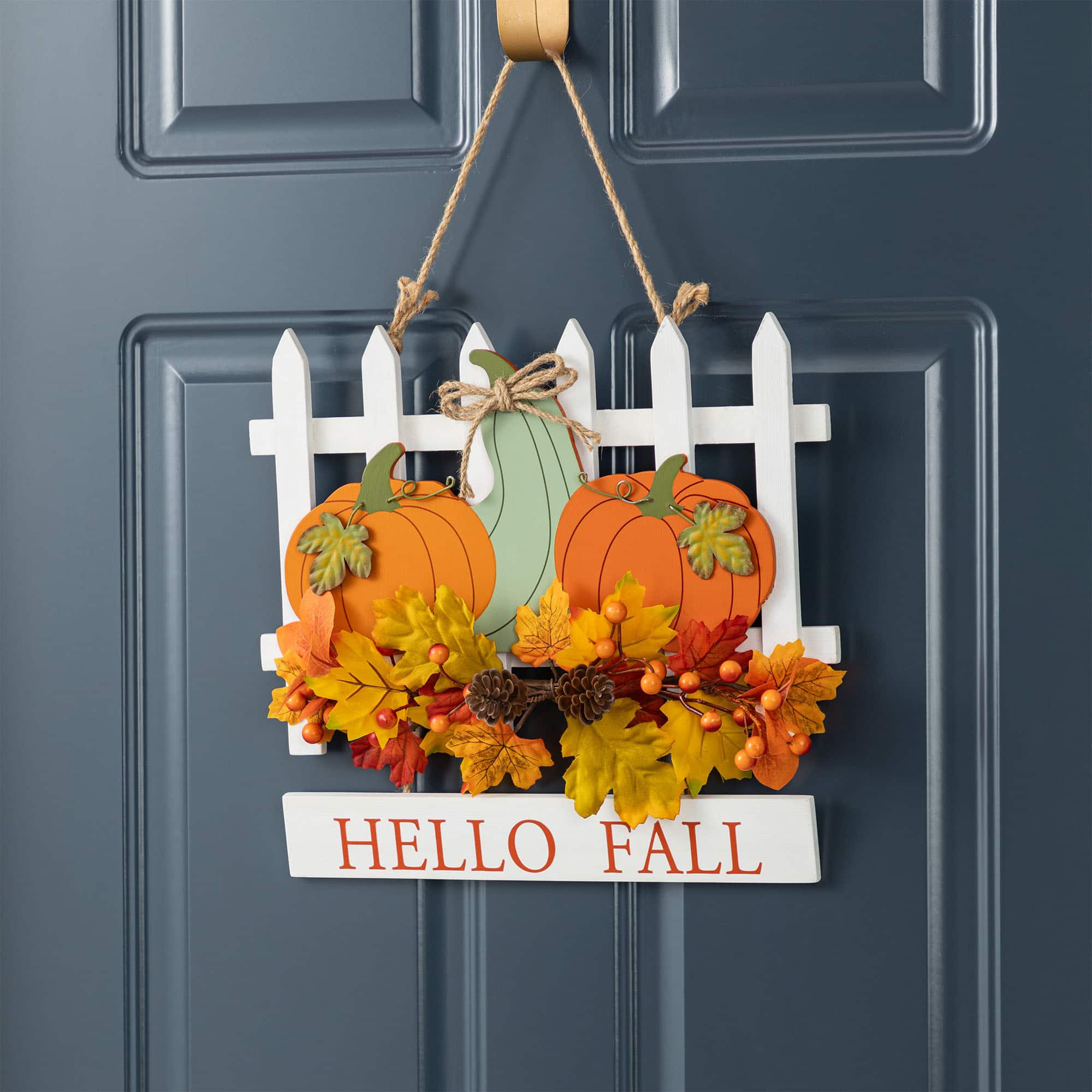 Glitzhome&#xAE; 14&#x22; Fall Wooden Patch with Floral Door Hanger