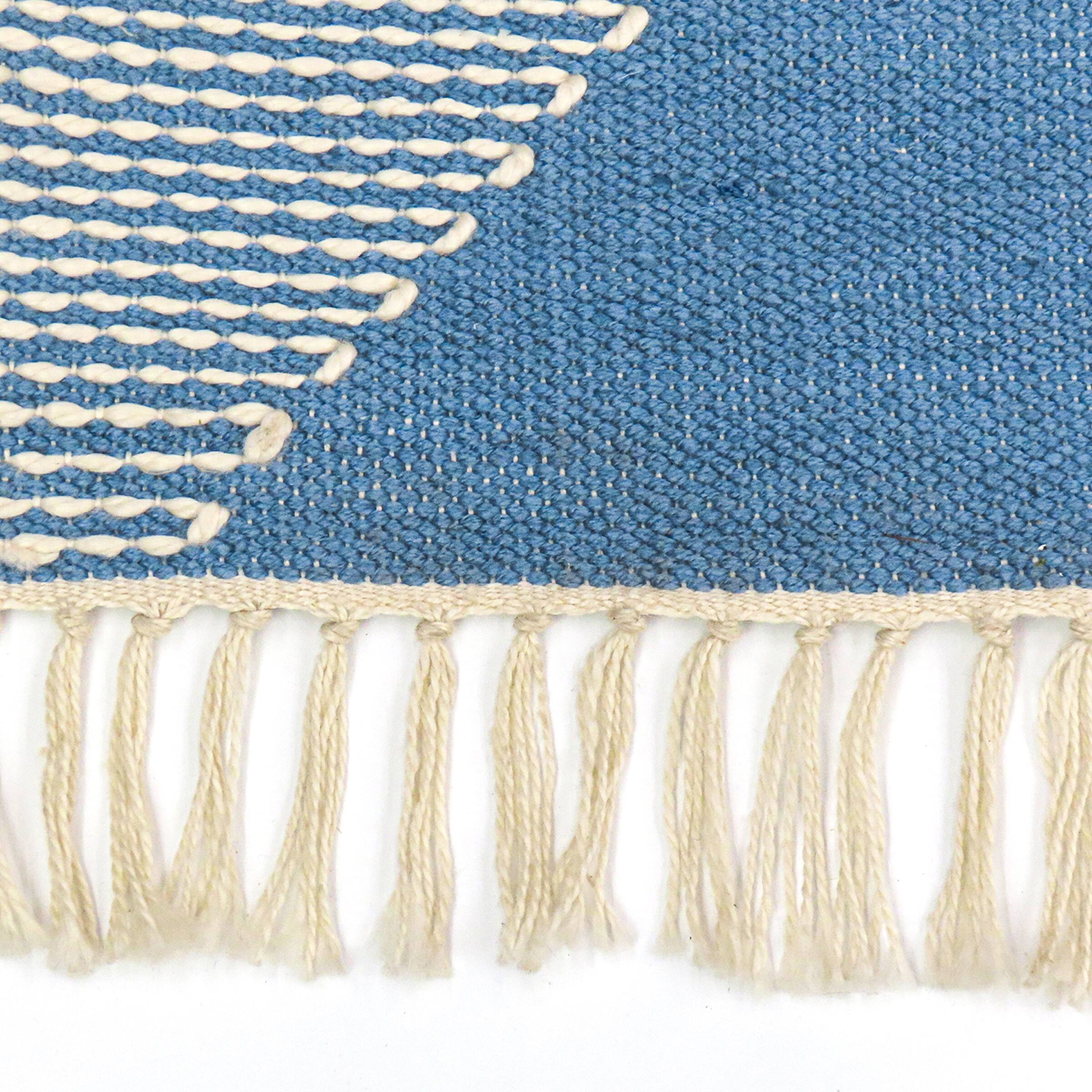 National Outdoor Living&#xAE; Geometric Hand Woven Outdoor Rug