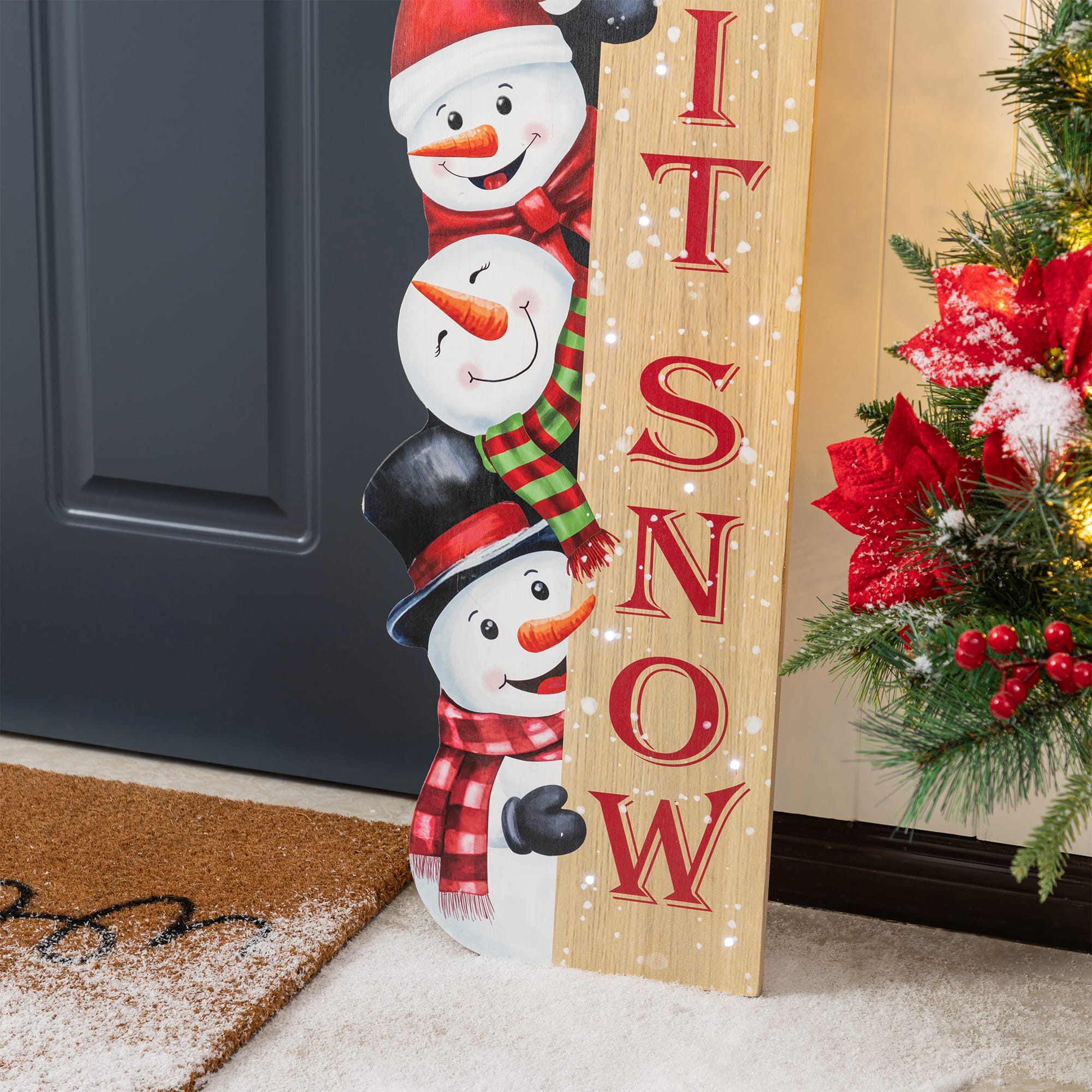 Glitzhome&#xAE; 41.75&#x22; Lighted Wooden Christmas Stack Snowman Porch Decor with Timer