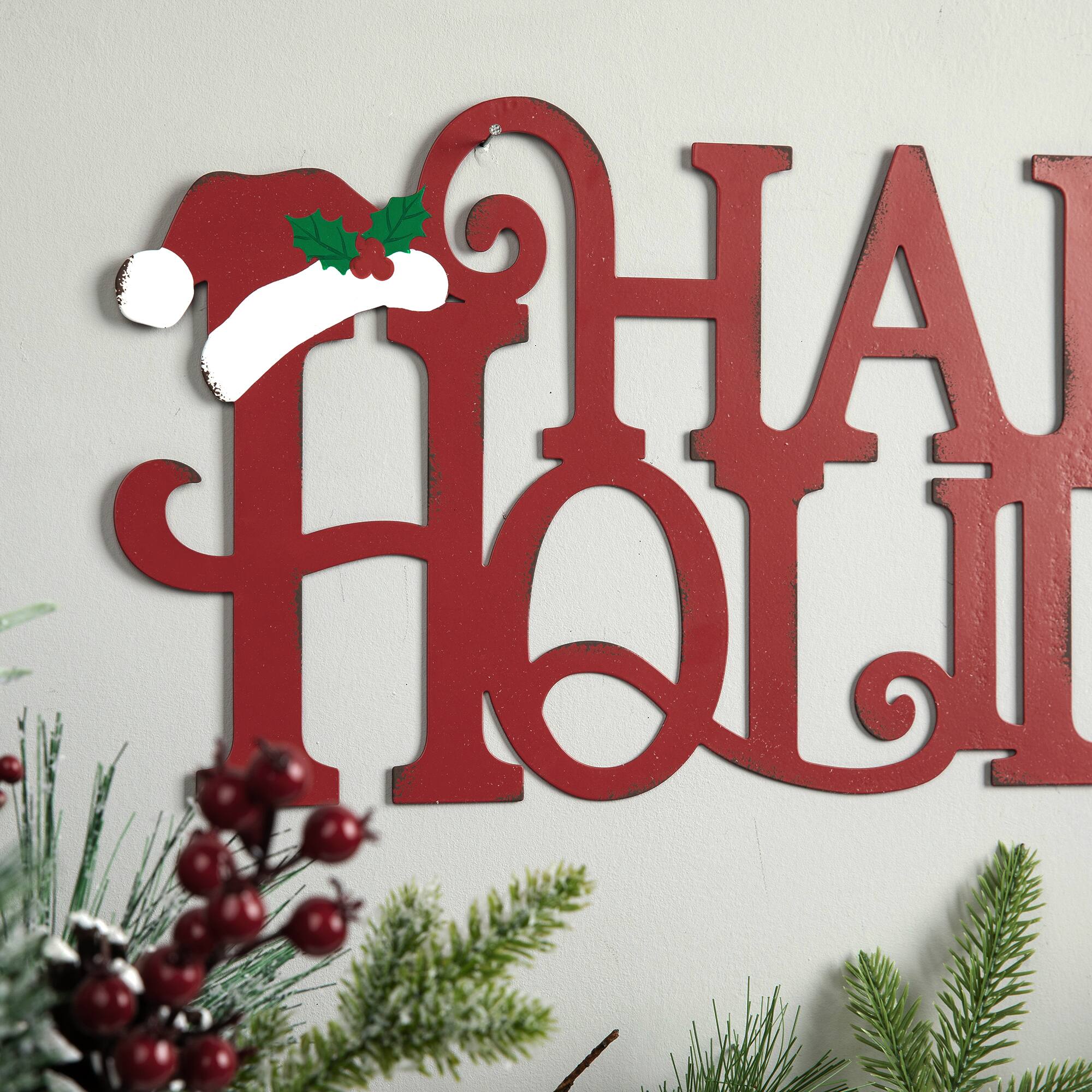 Glitzhome&#xAE; 24&#x27;&#x27; HAPPY HOLIDAYS Metal Christmas Wall D&#xE9;cor