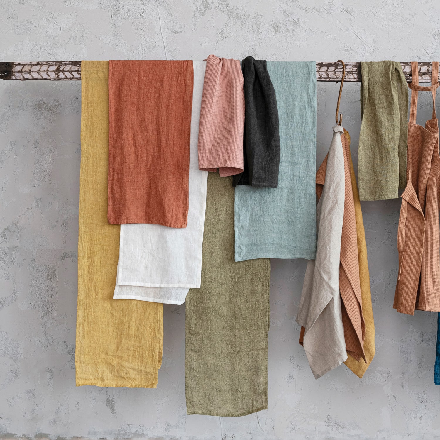 Hello Honey® 108" Stonewashed Linen Table Runner