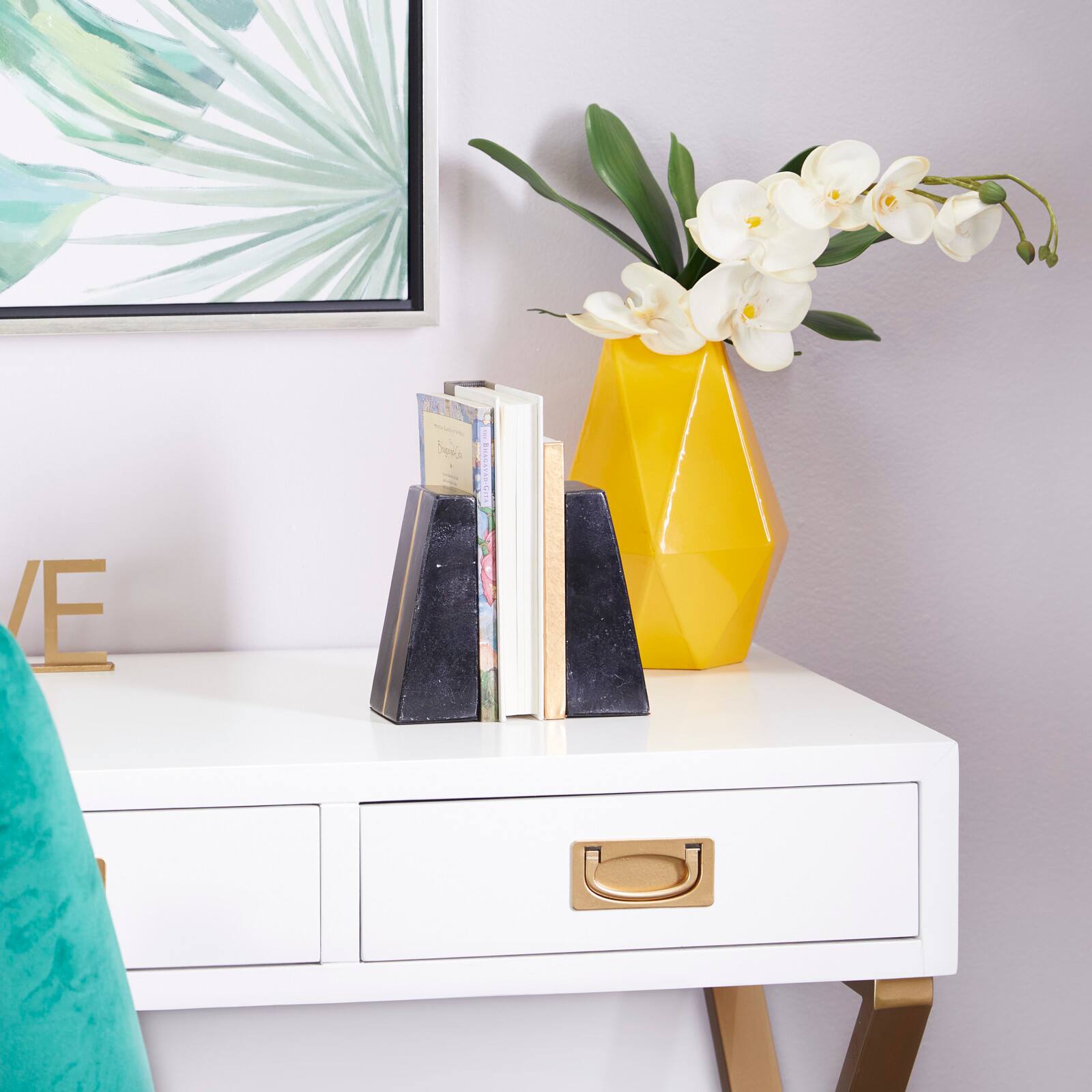 CosmoLiving by Cosmopolitan Set of 2" Black Marble Glam Bookends, 6" x 2" x 3"