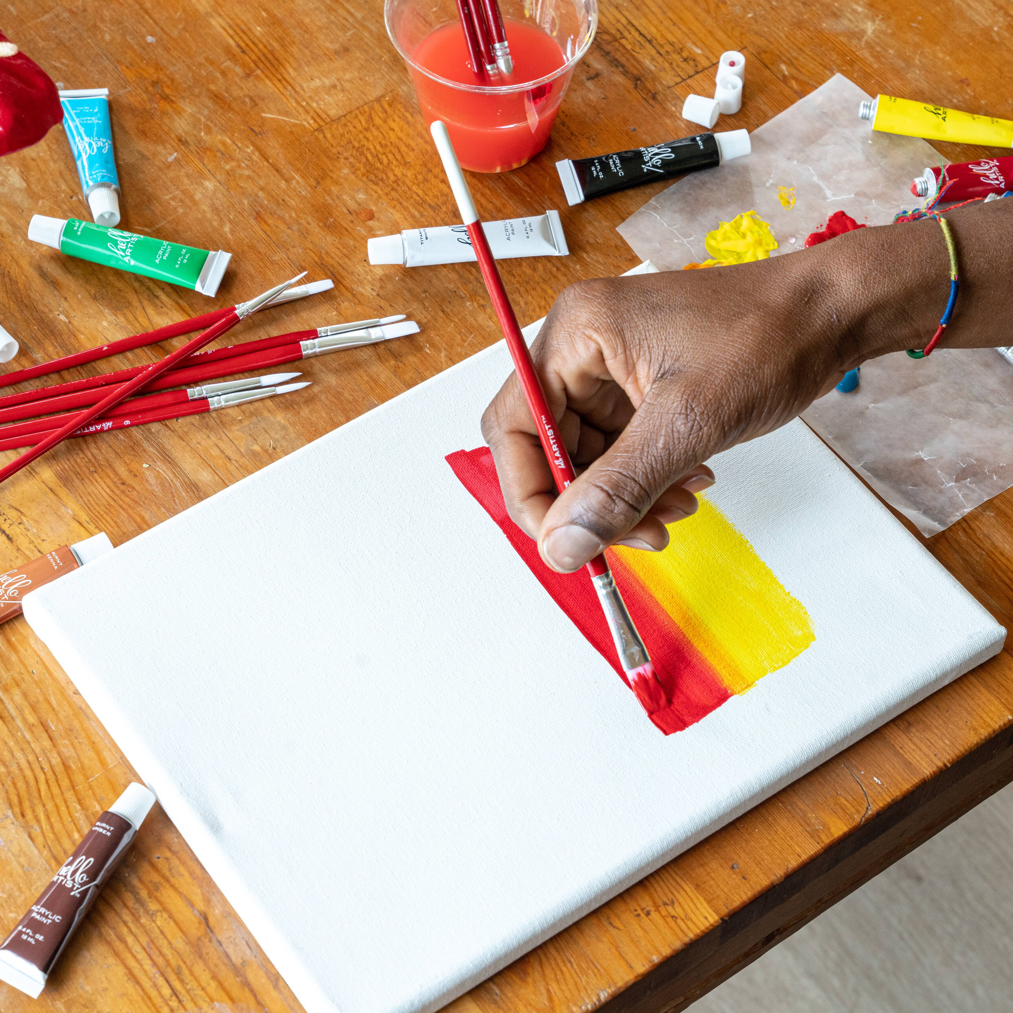 Hello, Artist! Creativity Pack Canvas