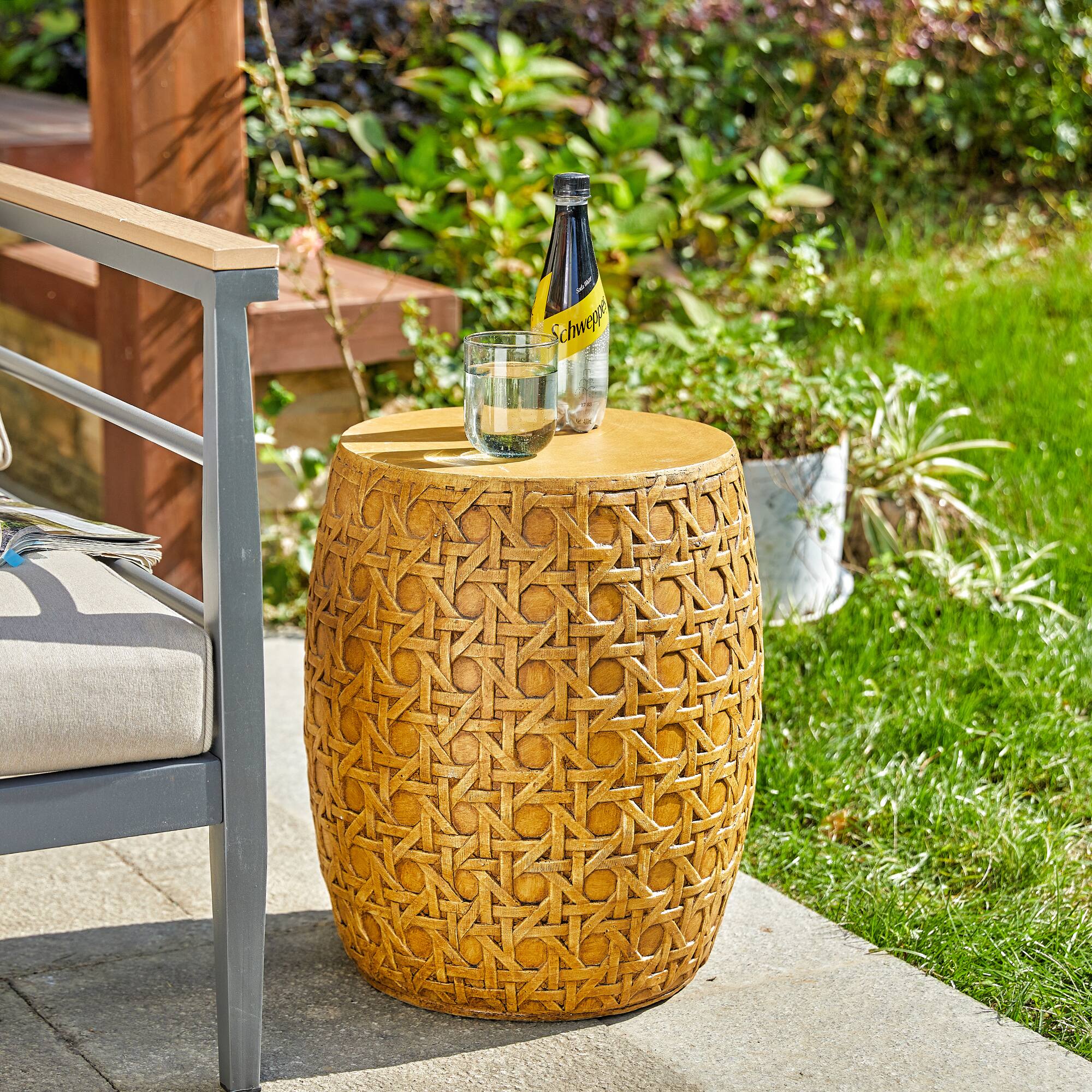 Glitzhome&#xAE; 18&#x22; Multi-Functional Faux Wicker Textured Garden Stool