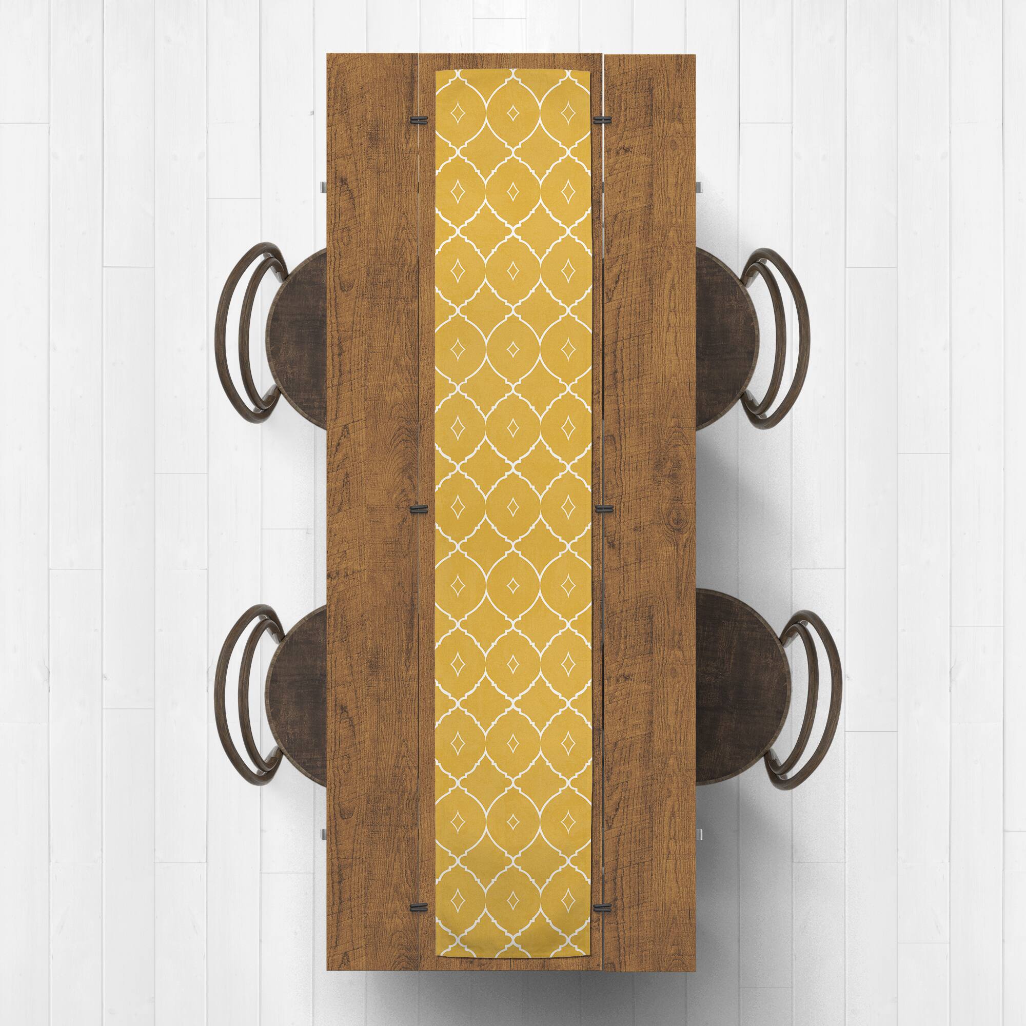 Geometric Pattern Indoor/Outdoor Table Runner