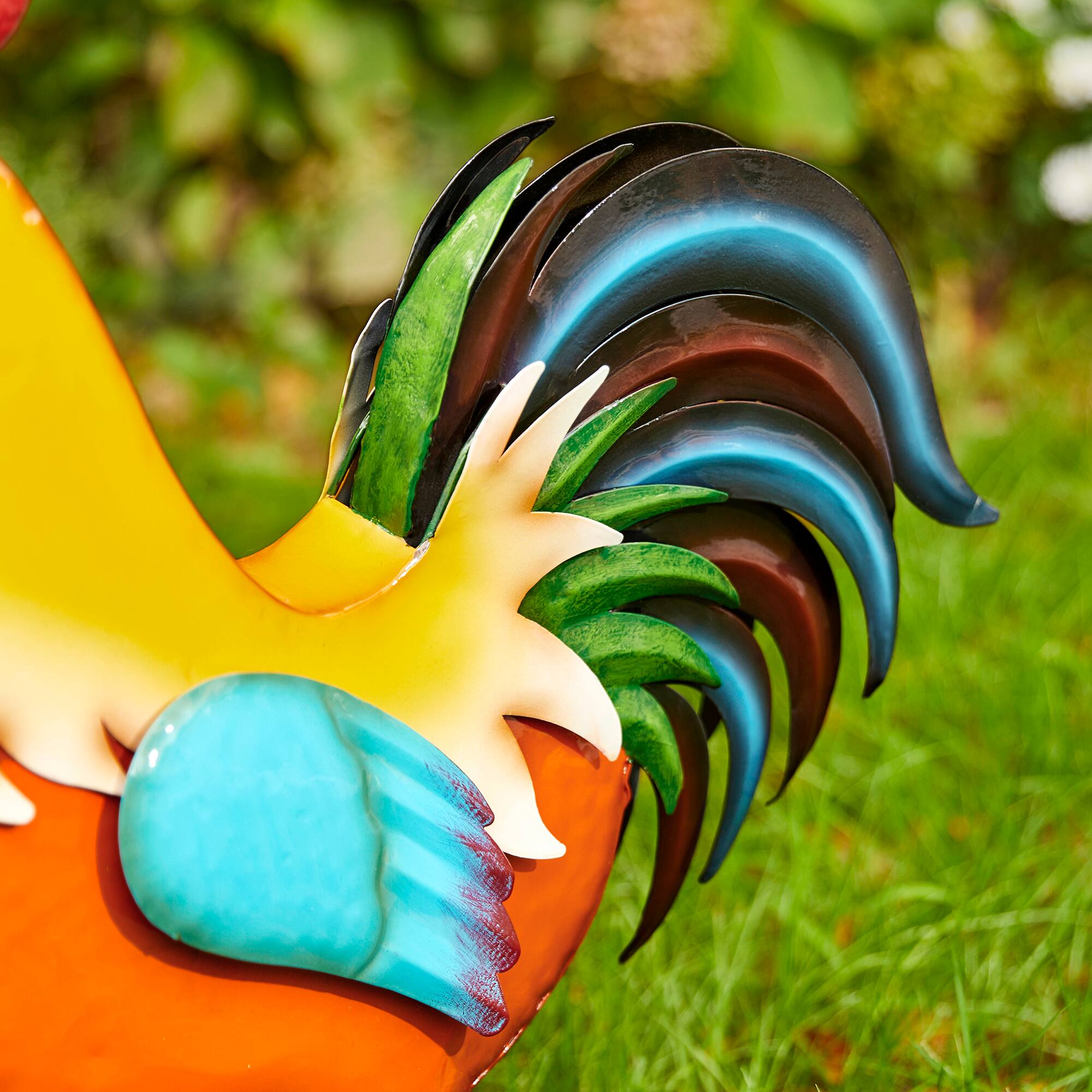 Glitzhome® 21" Vibrant Standing Metal Rooster Garden Statue
