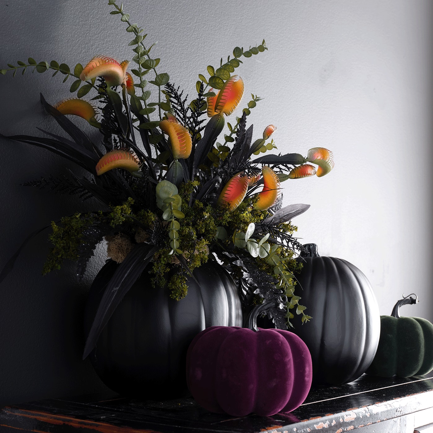 Venus Fly Trap Halloween Floral Centrepiece