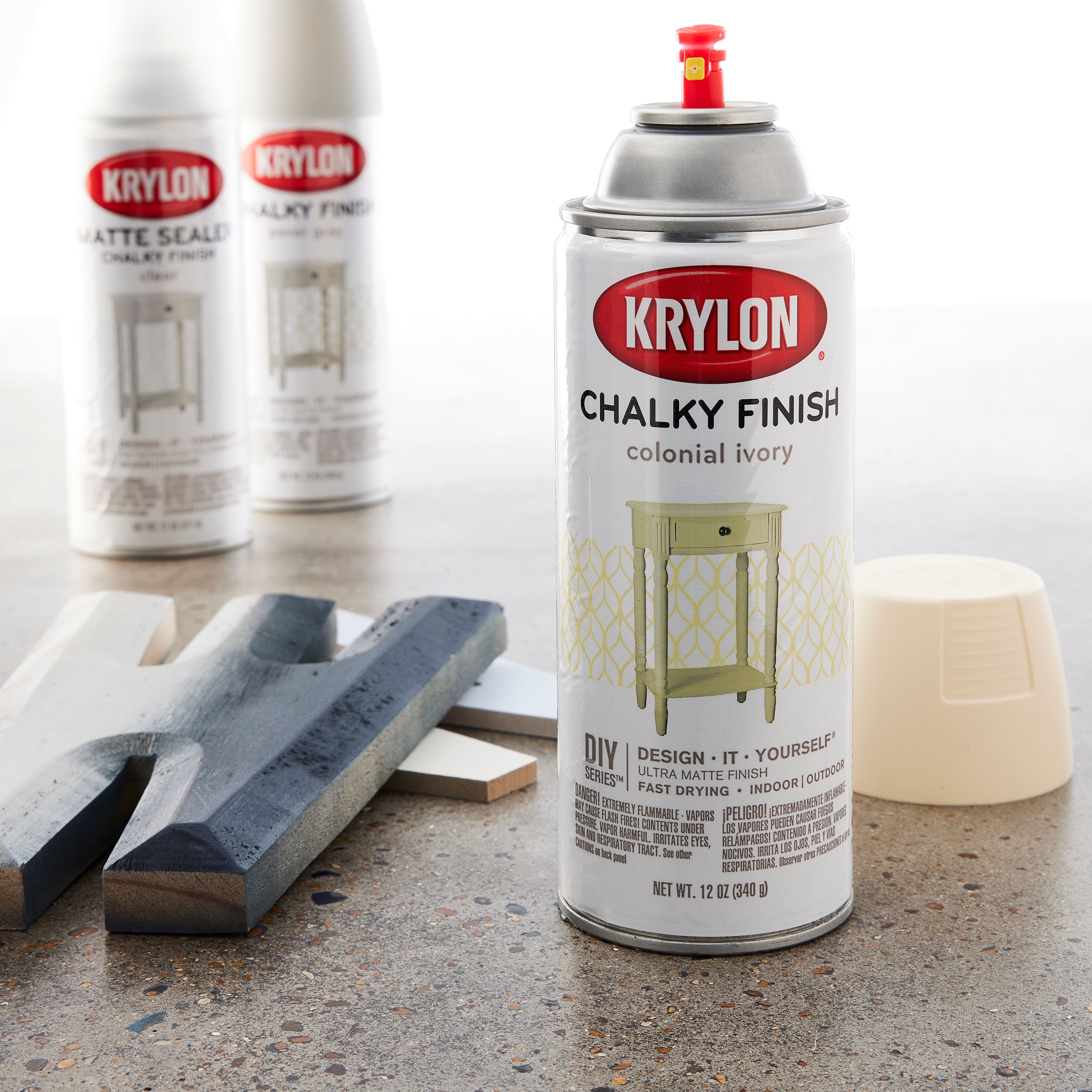 Krylon Classic White Water-Based Chalky Paint (1-Quart) in the