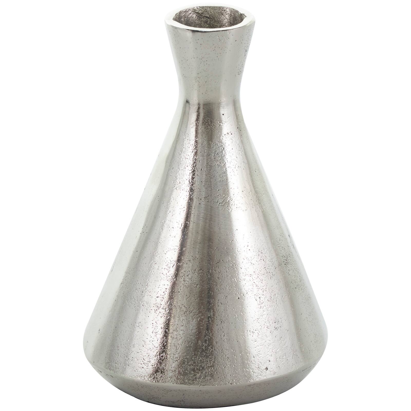 CosmoLiving by Cosmopolitan Contemporary Aluminum Vase Set
