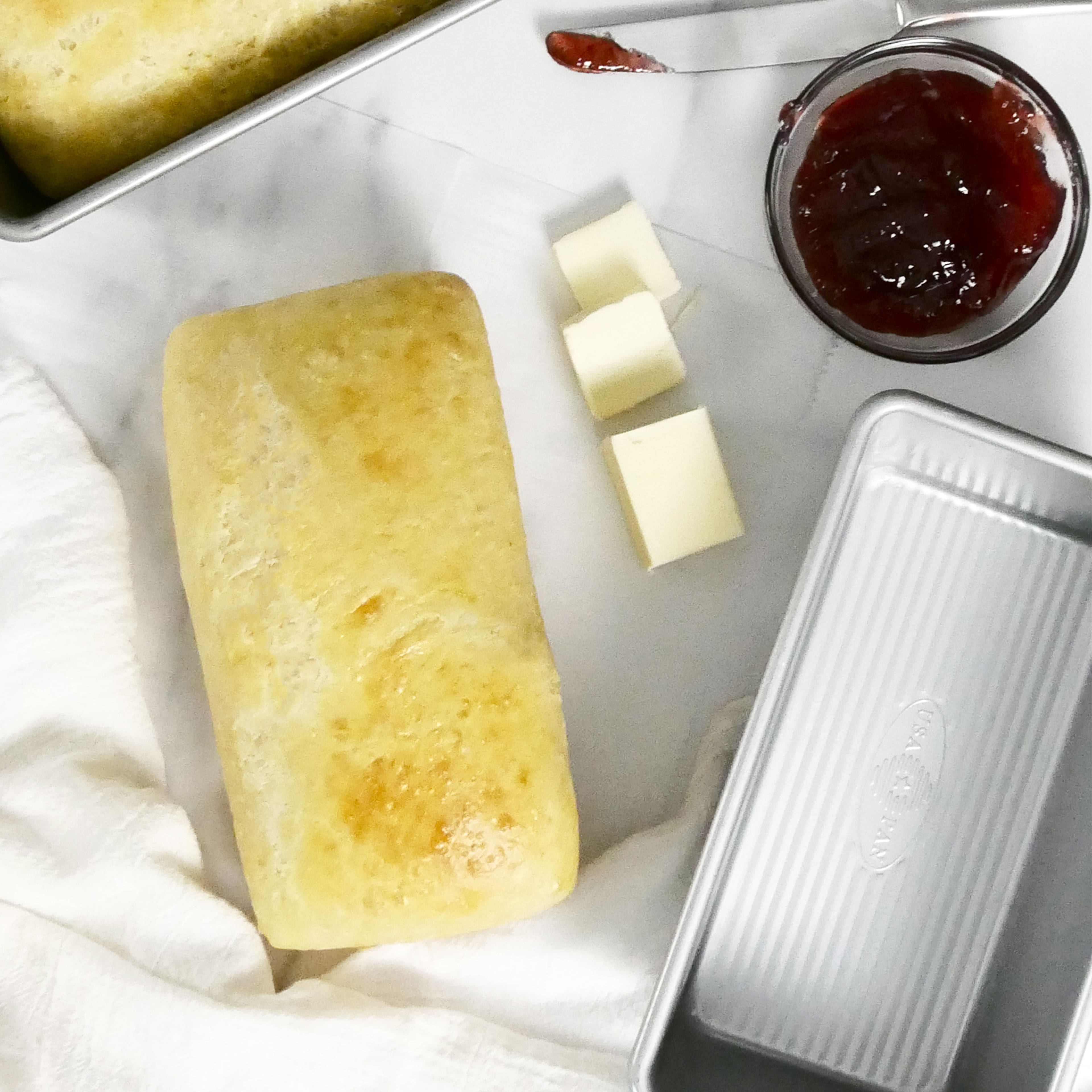 USA Pan® Small Seamless Bread Loaf Pan