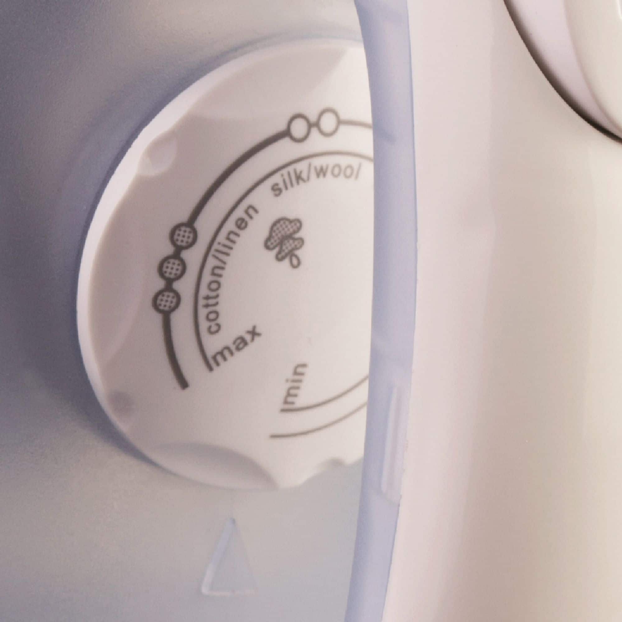 Brentwood&#xAE; Nonstick Steam Iron
