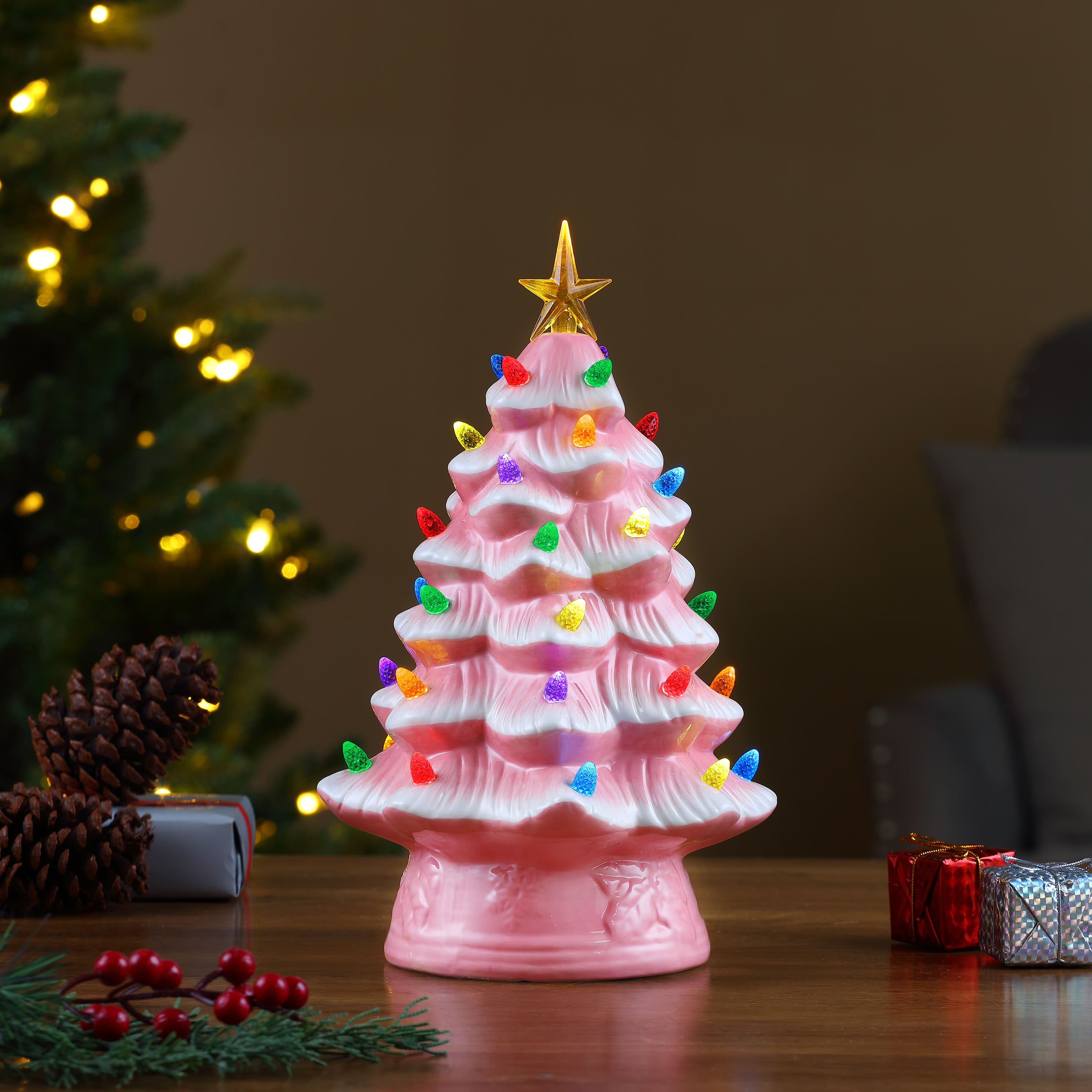 12&#x22; Pink Nostalgic Christmas Tree