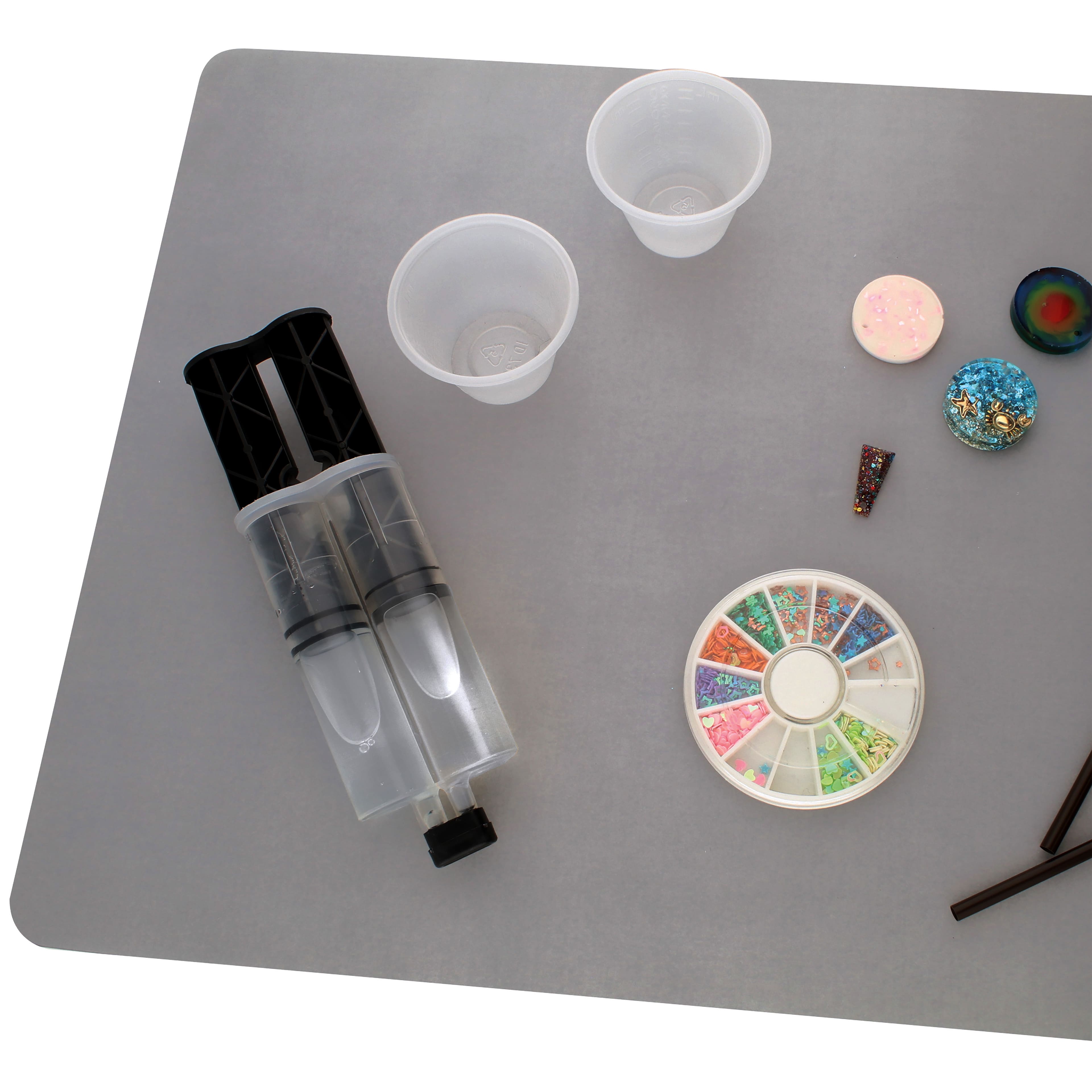 The Beadsmith&#xAE; BASIC elements&#x2122; 11&#x22; x 14&#x22; Silicone &#x26; Fabric Craft Mat Set