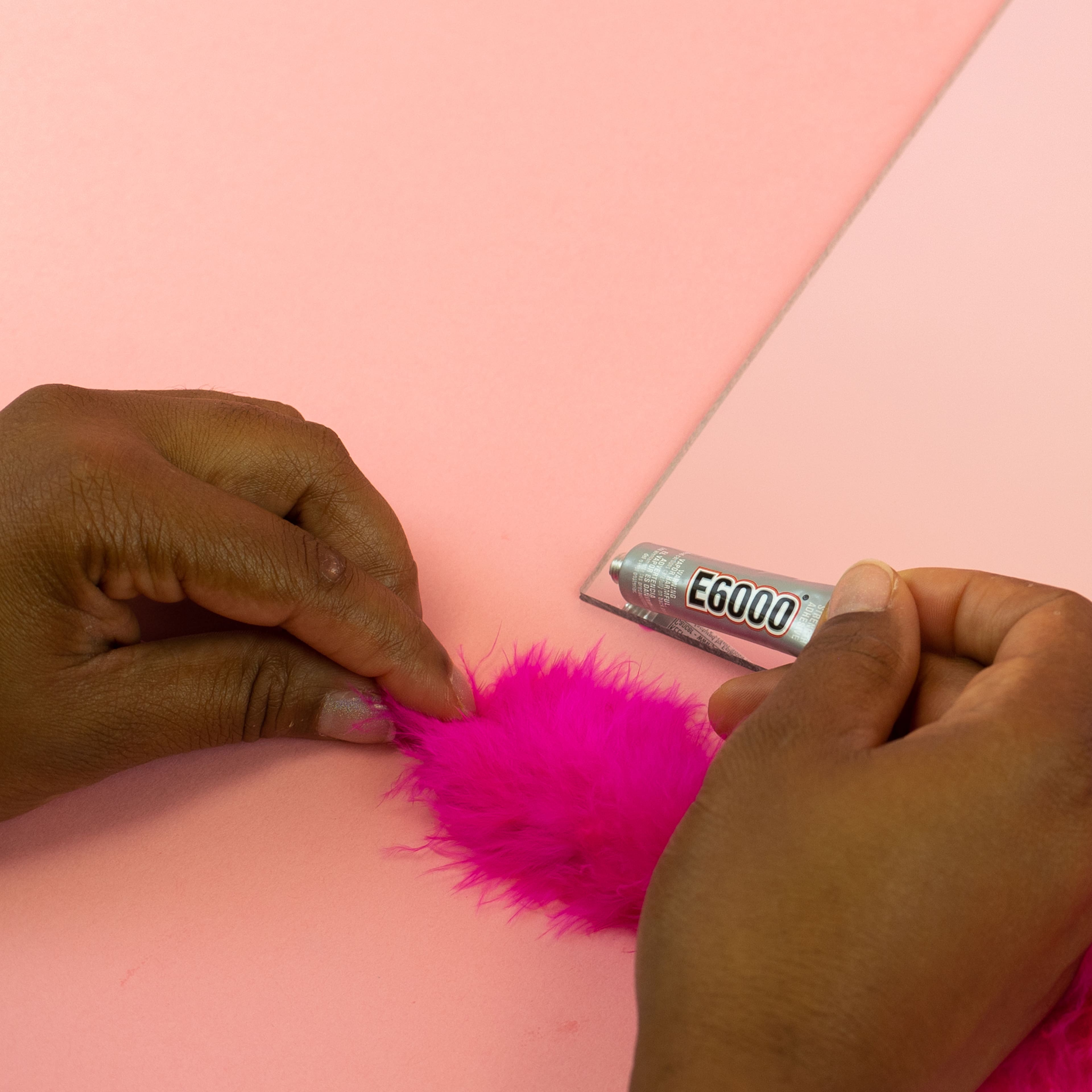 E6000 0.5oz. Industrial Strength Contact Adhesive