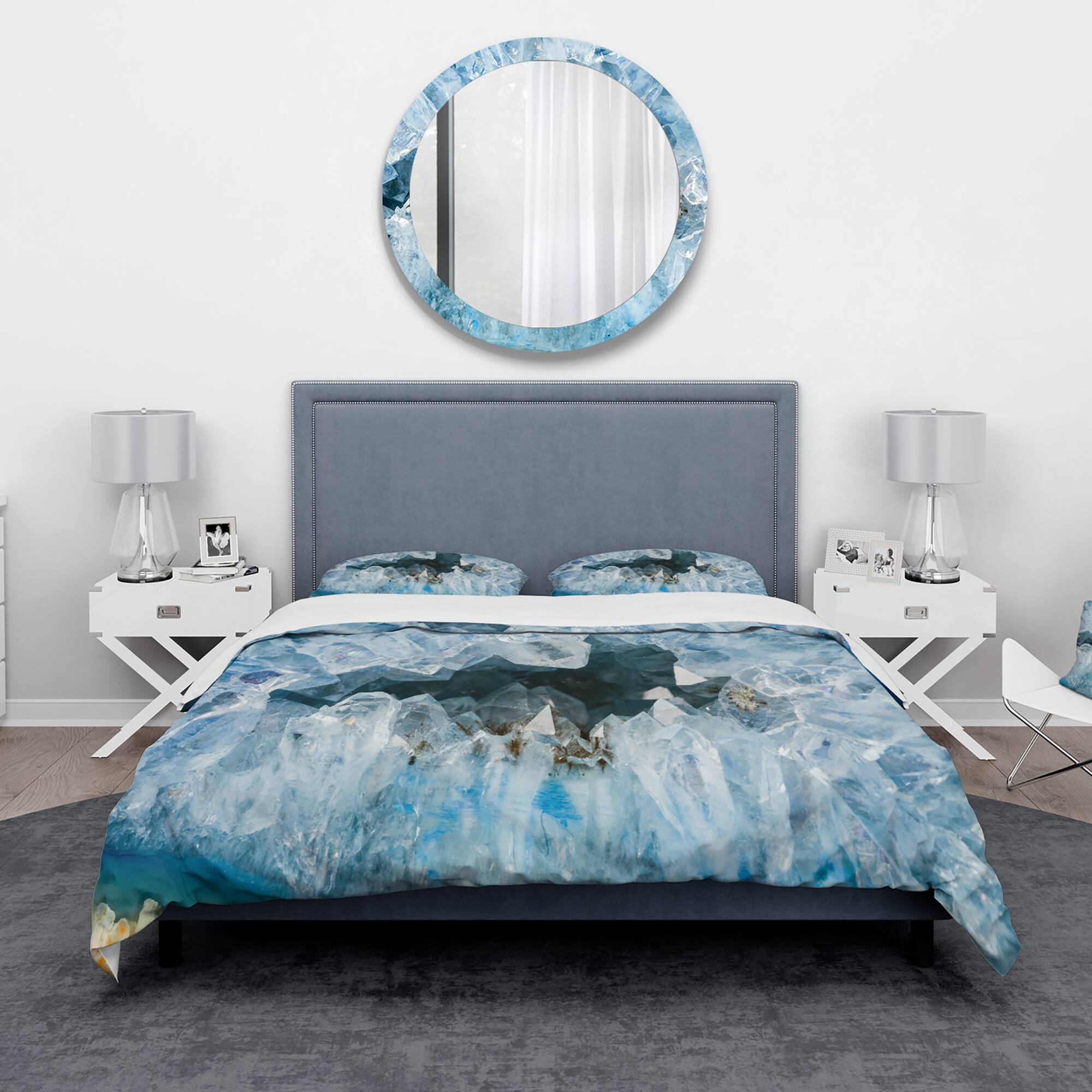 Designart 'Geode Interior with Light Blue crystals' Mid-Century Modern Bedding Set
