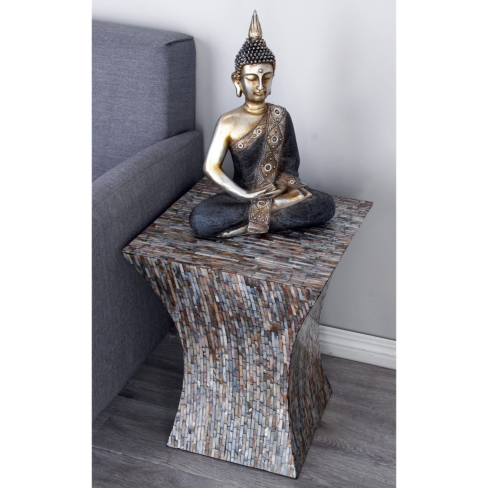 19'' Mussel Shells and Wood Contemporary Accent Table