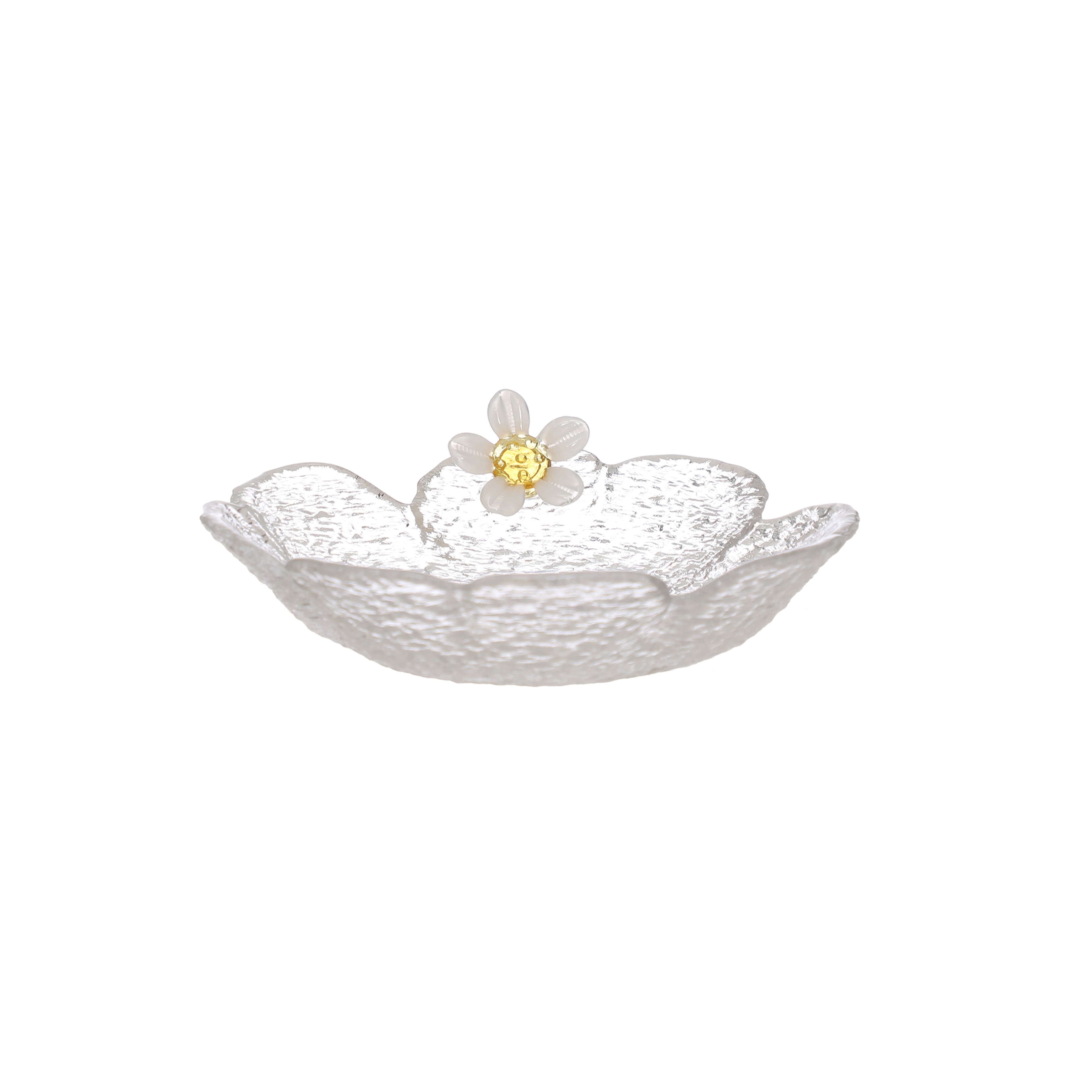 5.5&#x22; Glass Plate with Daisy by Ashland&#xAE;