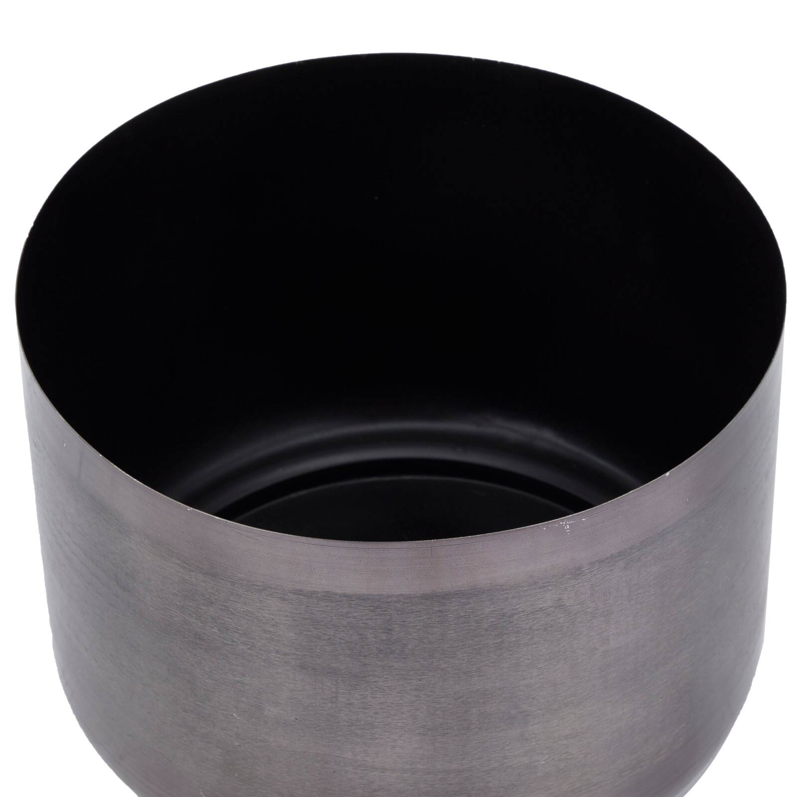 CosmoLiving by Cosmopolitan Iron Modern Planter Set