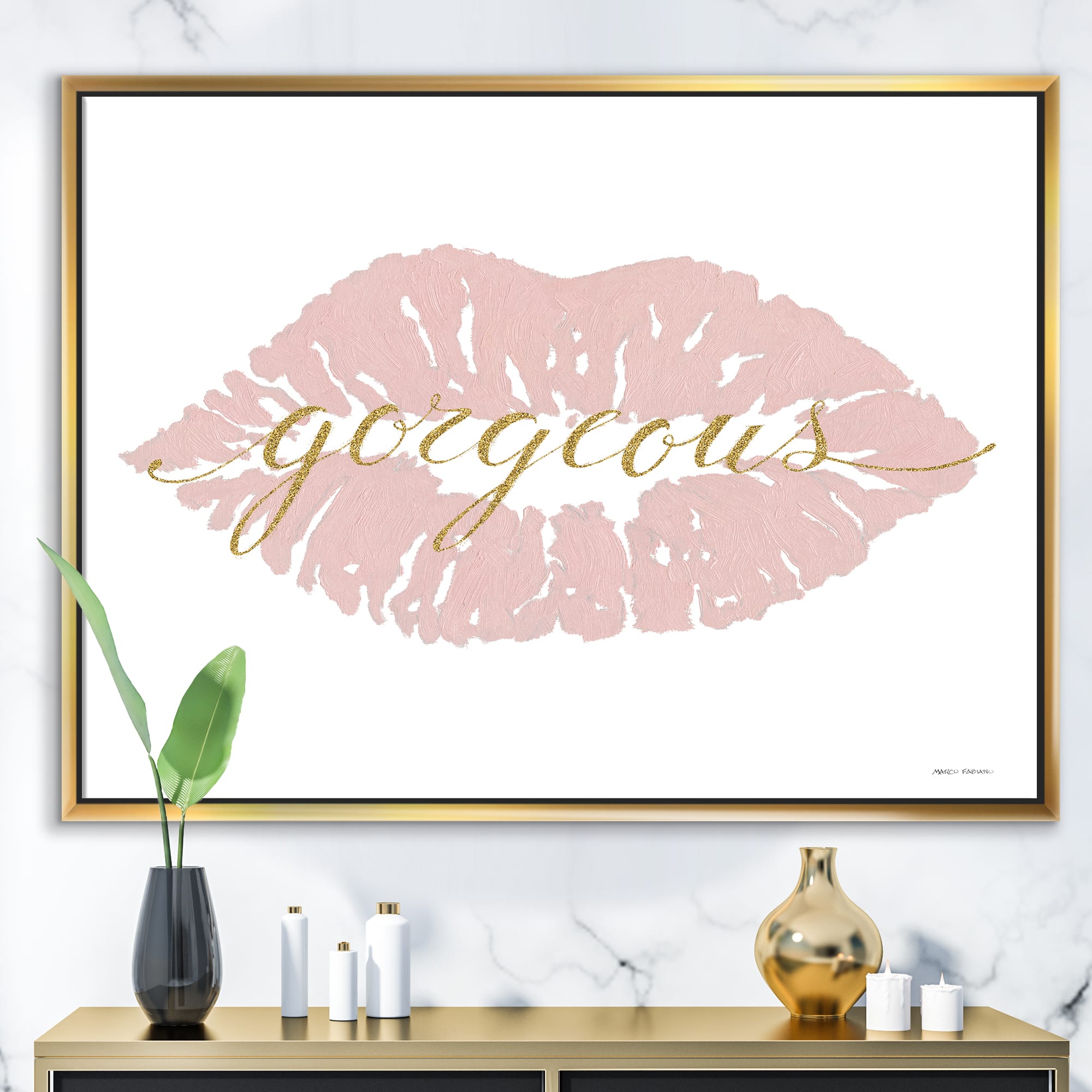 Designart - fashion Glam Lips on Gold II - Posh & Luxe Canvas in Gold Frame