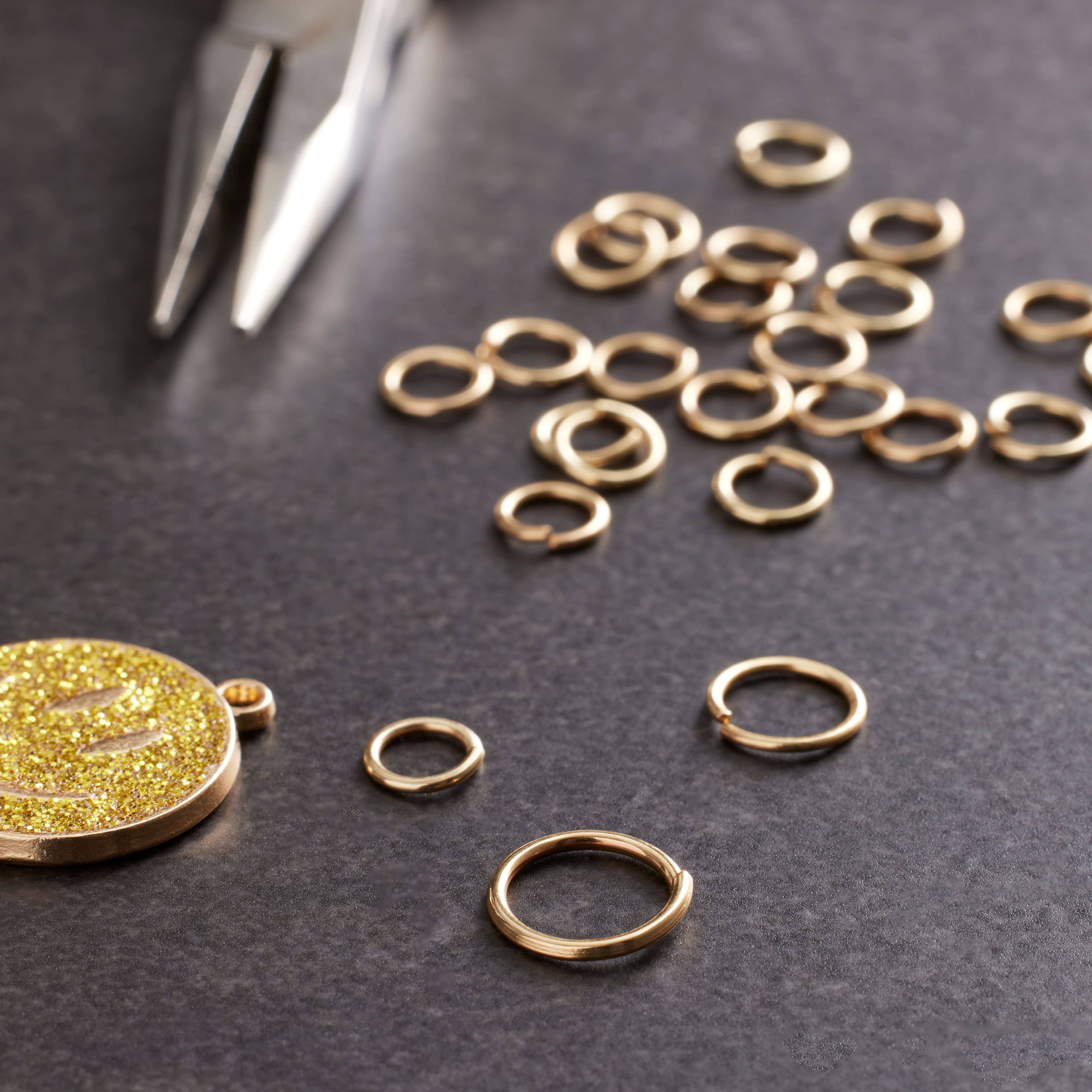 Gold Jump Rings by Creatology&#x2122;