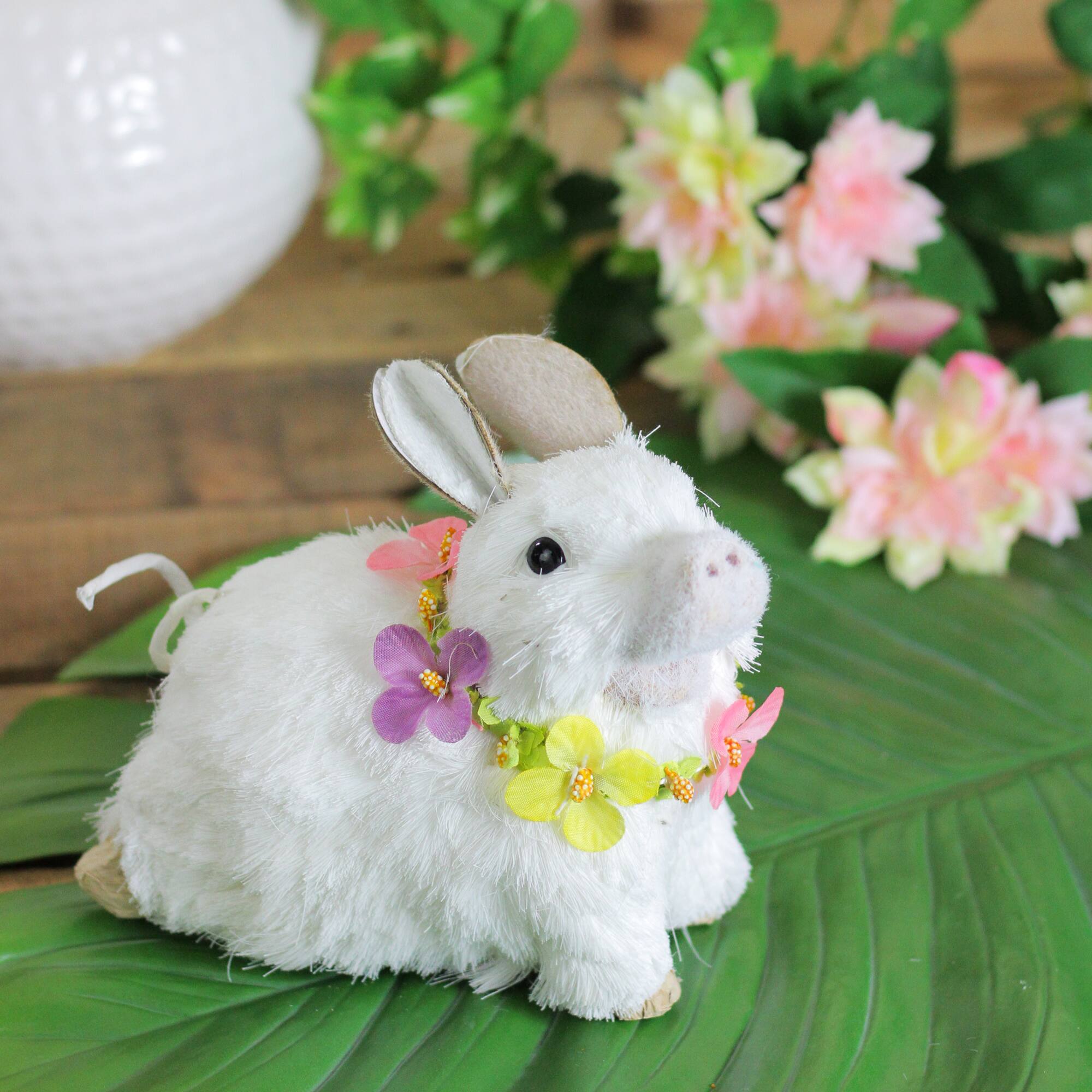 6" White Sisal Piglet with Floral Lei Easter Figure