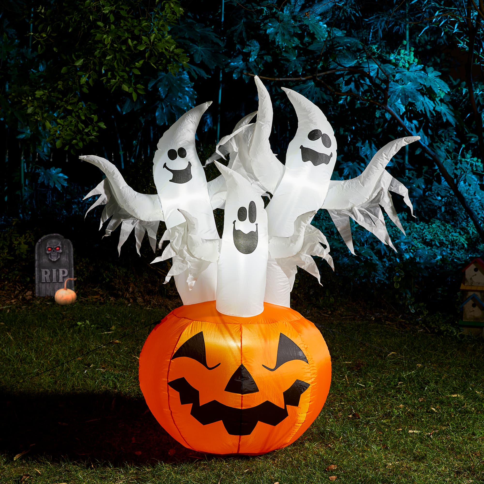 Glitzhome&#xAE; 6ft. Lighted 3 Ghosts In Jack-O&#x27;-Lantern Pumpkin with Scream Inflatable D&#xE9;cor