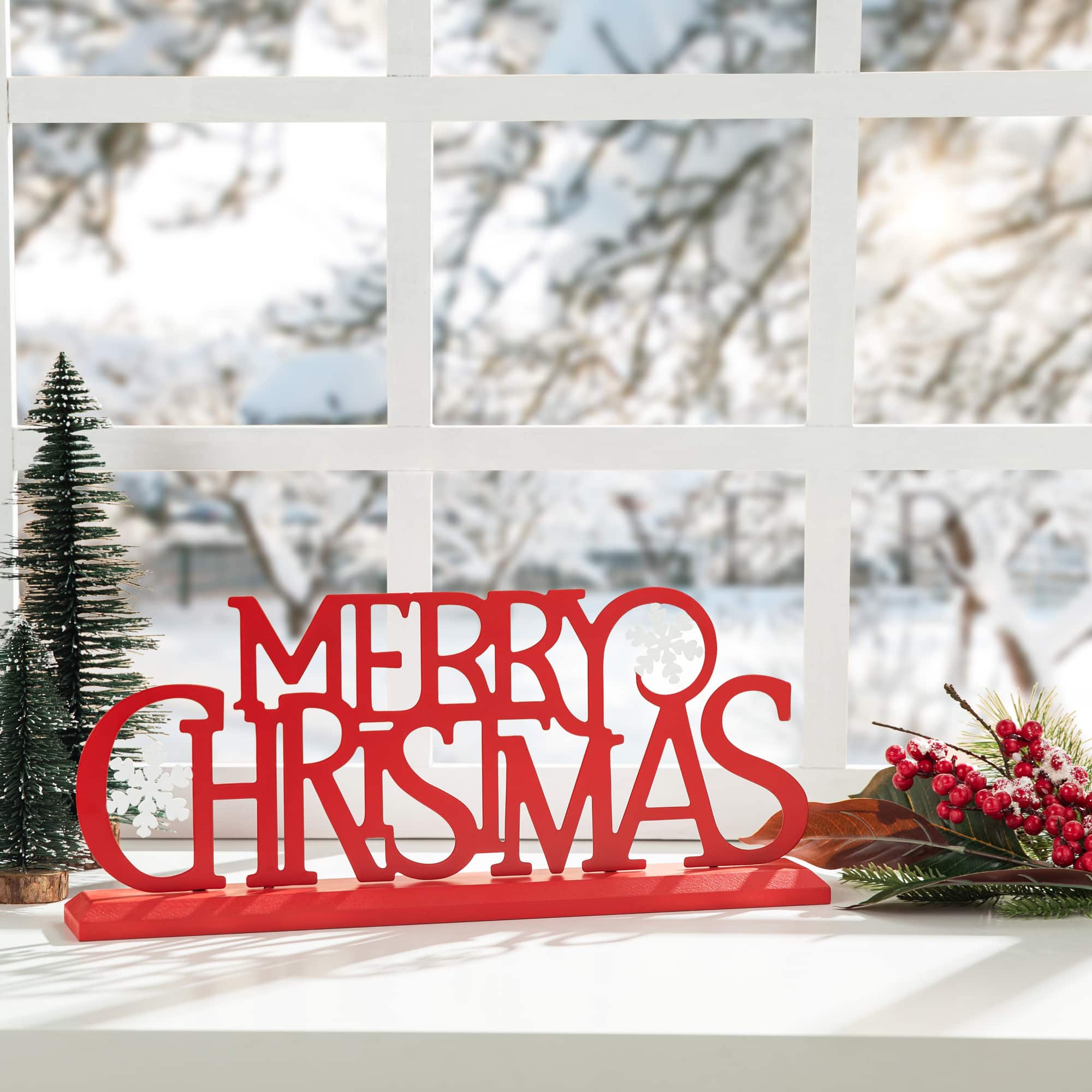 Glitzhome&#xAE; 18&#x22; Red Metal Merry Christmas Table D&#xE9;cor